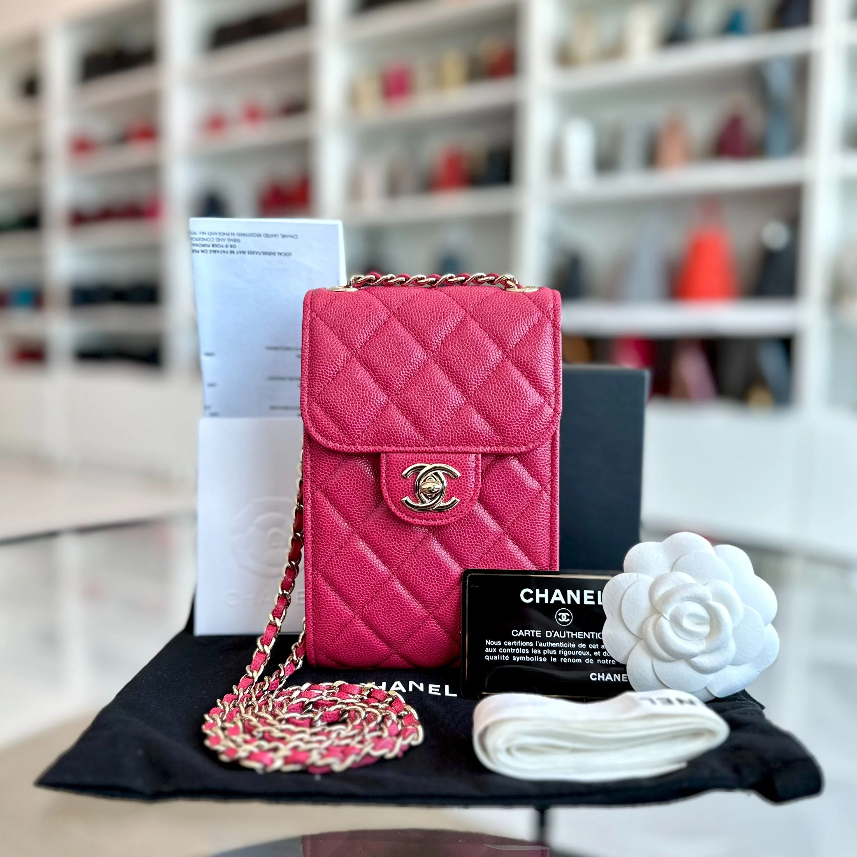 *Brand New, Receipt Full Set* Chanel Caviar Phone Holder Chain Shoulder Bag No 29 - Best Luxury Designers