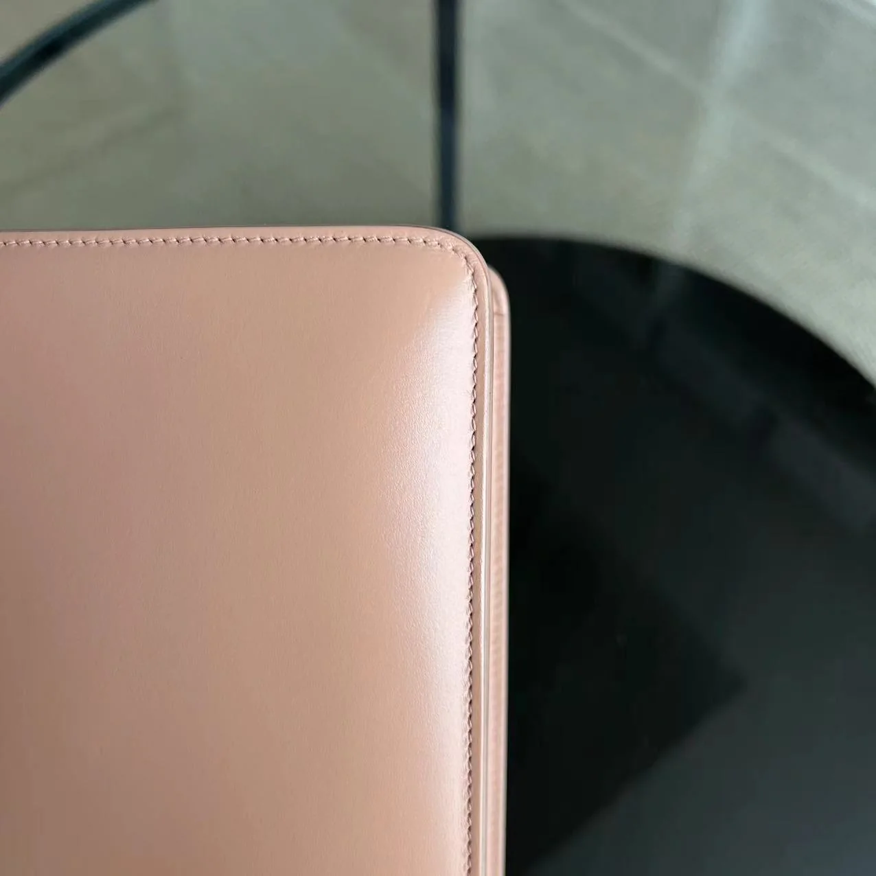 Dior 30 Montaigne Medium - Smooth Calfskin Nude Beige Golden Hardware