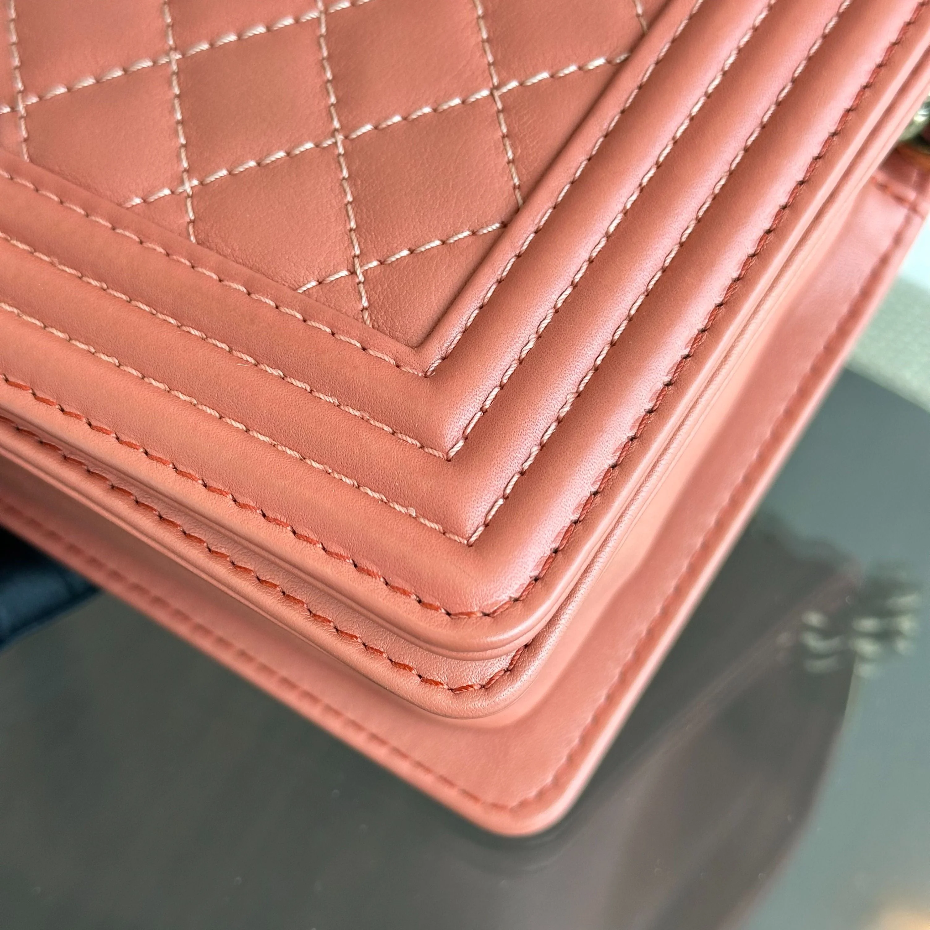 *Calfskin* Chanel Boy Old Medium Quilted Smooth Calfskin Leboy Blush AGHW No 20 - Best Luxury Designers