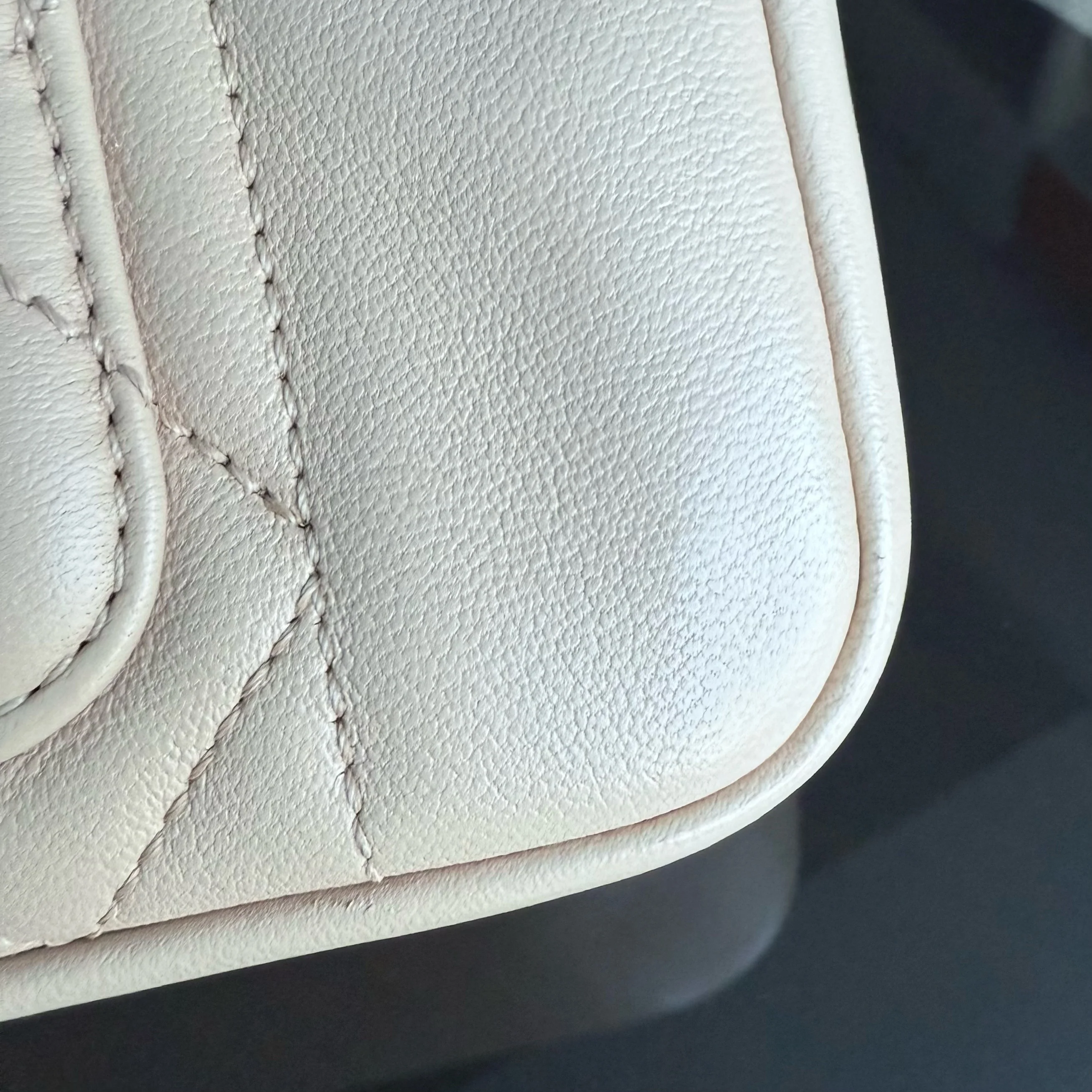 Chanel Diana Small - 22CM Quilted Lambskin Beige Gold Hardware Series 20