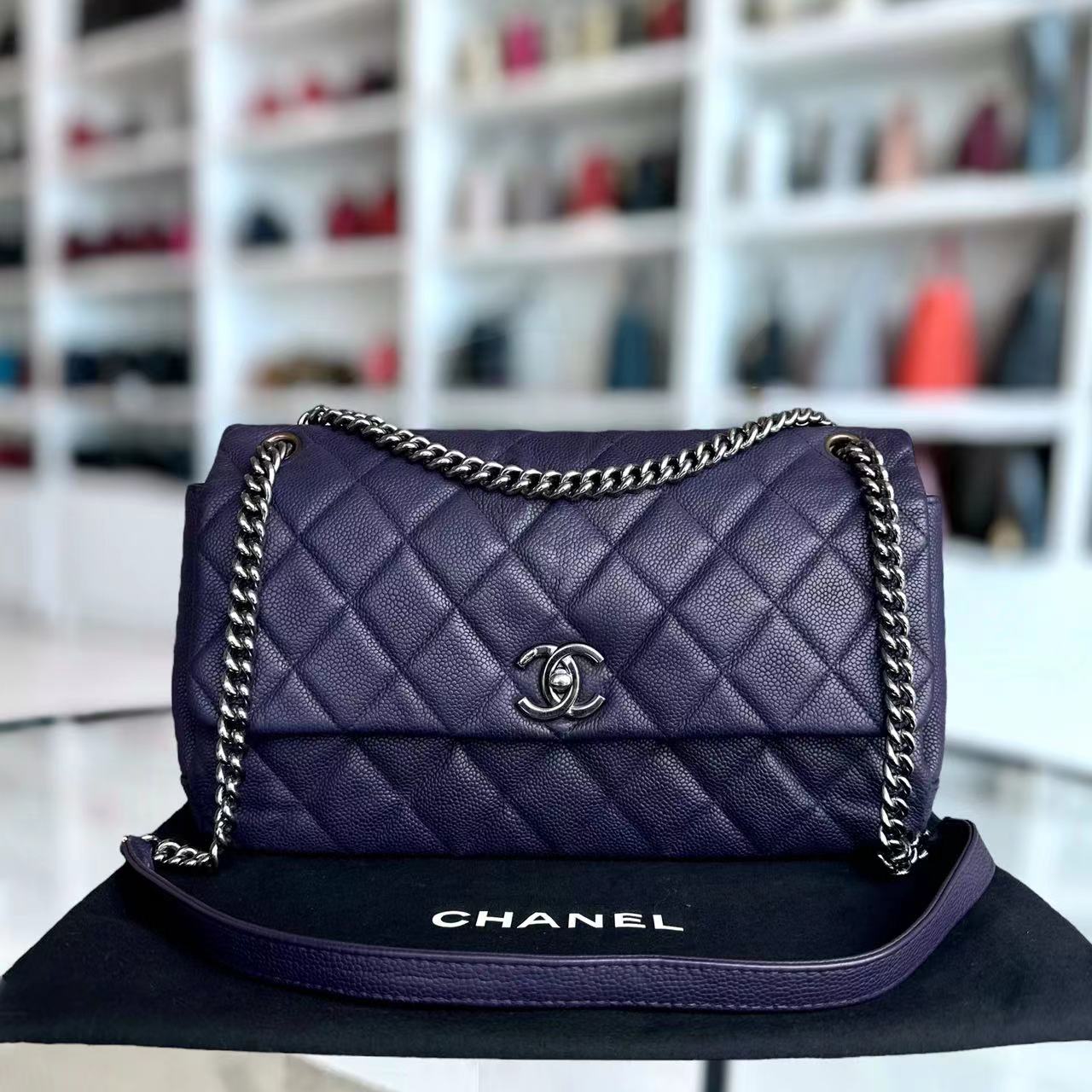 Chanel Caviar Quilted Jumbo Matelasse Seasonal Flap Quilted Calfskin SHW No 16 - Best Luxury Designers