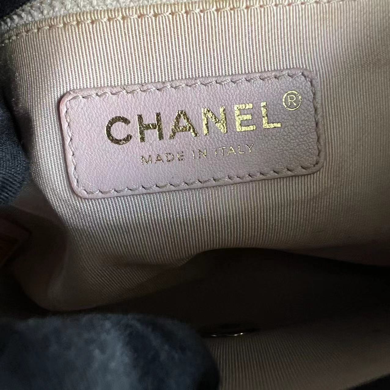 Chanel Caviar Seasonal Flap Quilted Calfskin Black Golden Hardware Series 24 - Best Luxury Designers