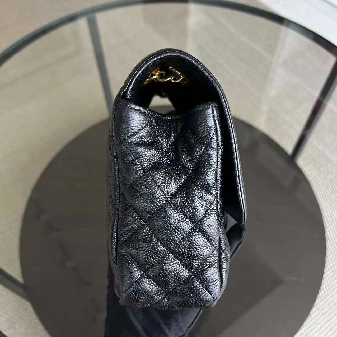 Chanel Caviar Seasonal Flap Two Tone Quilted Grained Calfskin Golden Hardware Series 21 - Best Luxury Designers