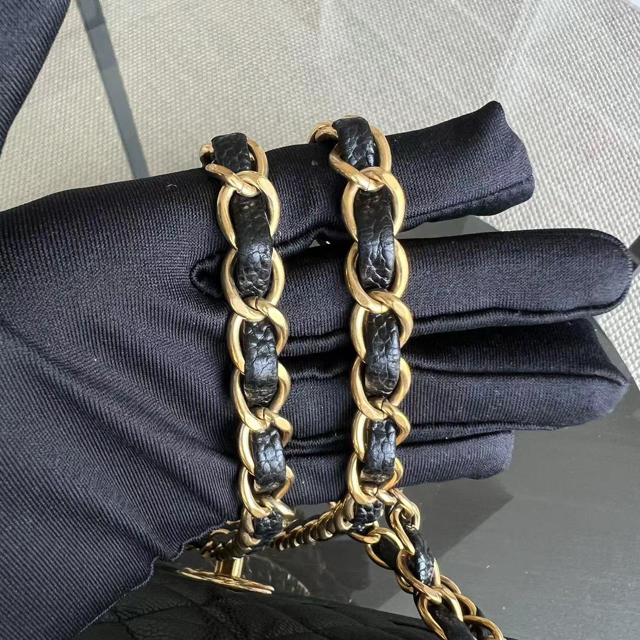 Chanel Caviar Seasonal Flap Two Tone Quilted Grained Calfskin Golden Hardware Series 21 - Best Luxury Designers