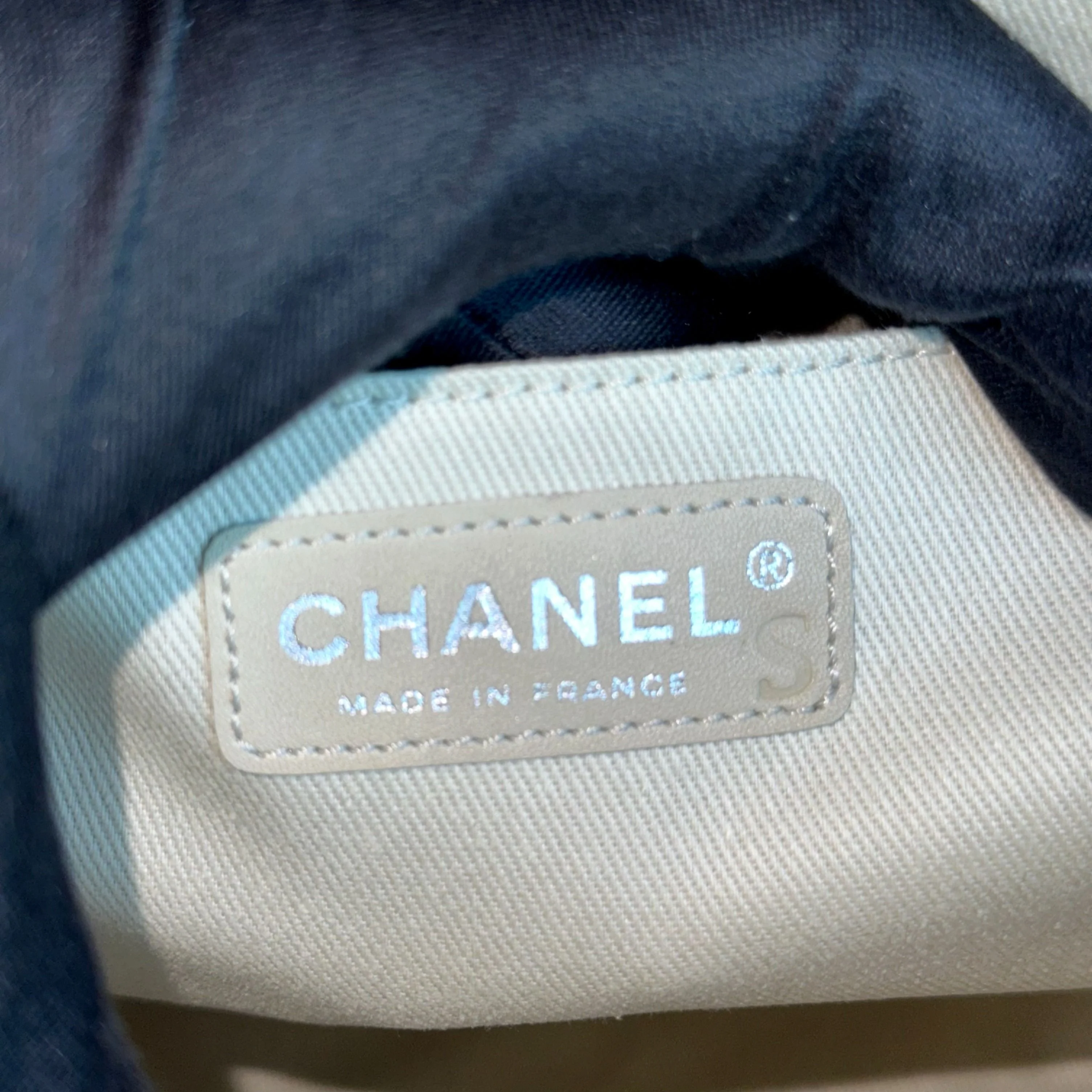 Chanel Caviar Seasonal Jumbo Timeless Double CC Flap Calfskin Green No 15 - Best Luxury Designers