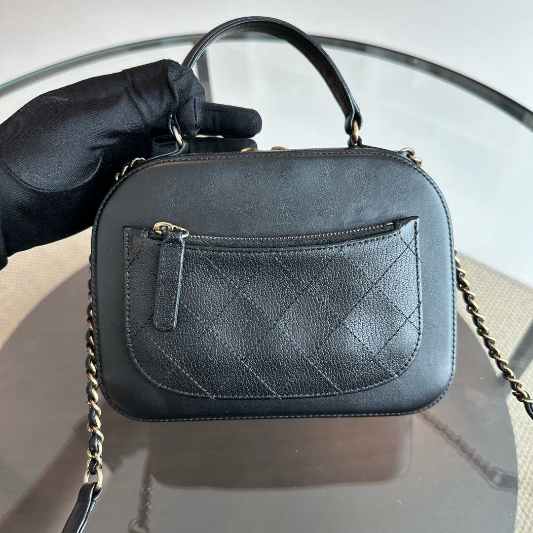 Chanel Coco Curve Vanity Case Calfskin Black GHW No 23 - Best Luxury Designers