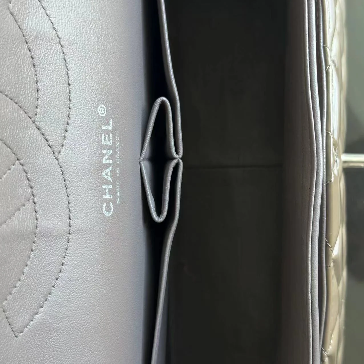 Chanel Jumbo Classic Flap Quilted Patent Calfskin Leather Brown SHW No 15 - Best Luxury Designers