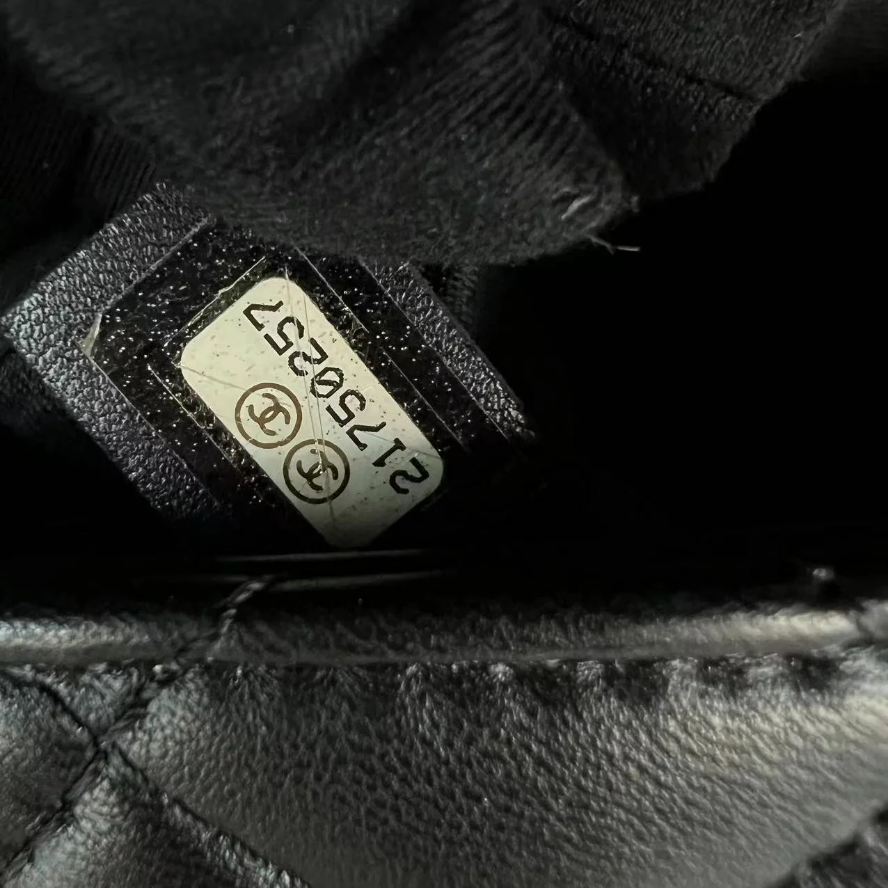 Chanel Mademoiselle Chic Seasonal Flap Jumbo 30CM Quilted Lambskin Black GHW No 21 - Best Luxury Designers