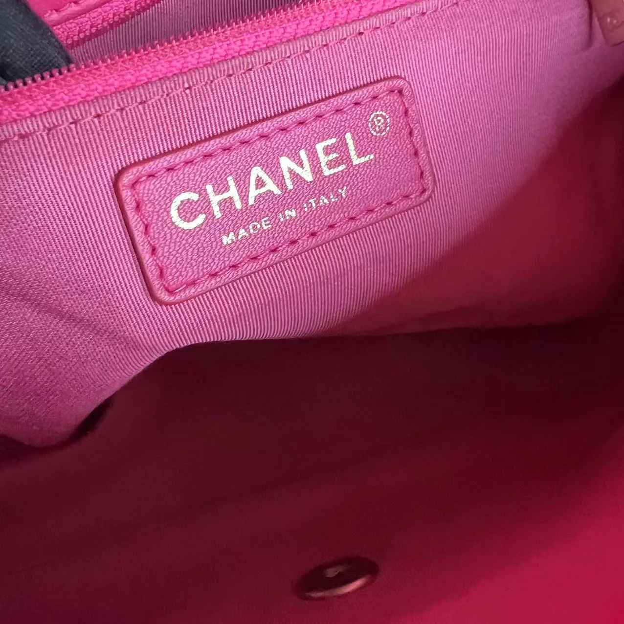 Chanel Mademoiselle Medium Chic Seasonal Flap 25CM Lambskin Hot Pink GHW No 21 - Best Luxury Designers
