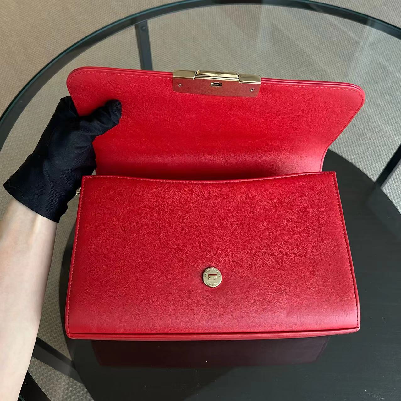 Chanel Medium Label Click Flap Quilted Grained Calfskin Red Golden Hardware Series 24 - Best Luxury Designers