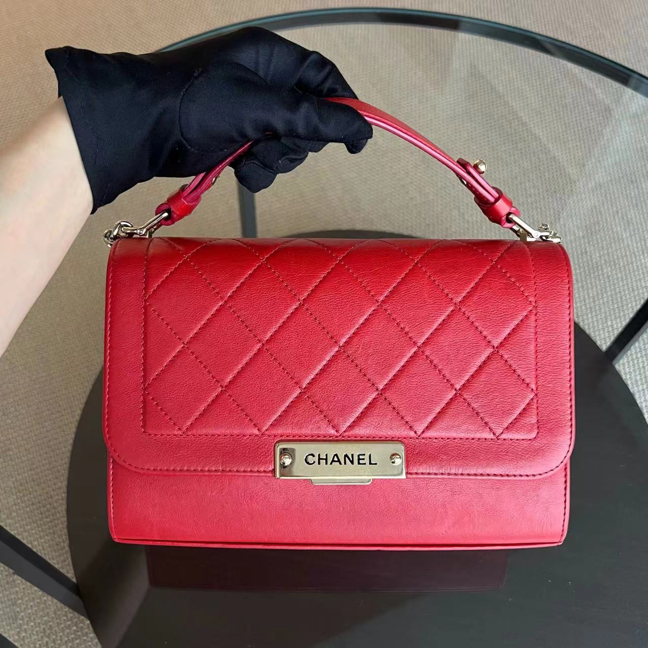 Chanel Medium Label Click Flap Quilted Grained Calfskin Red Golden Hardware Series 24 - Best Luxury Designers