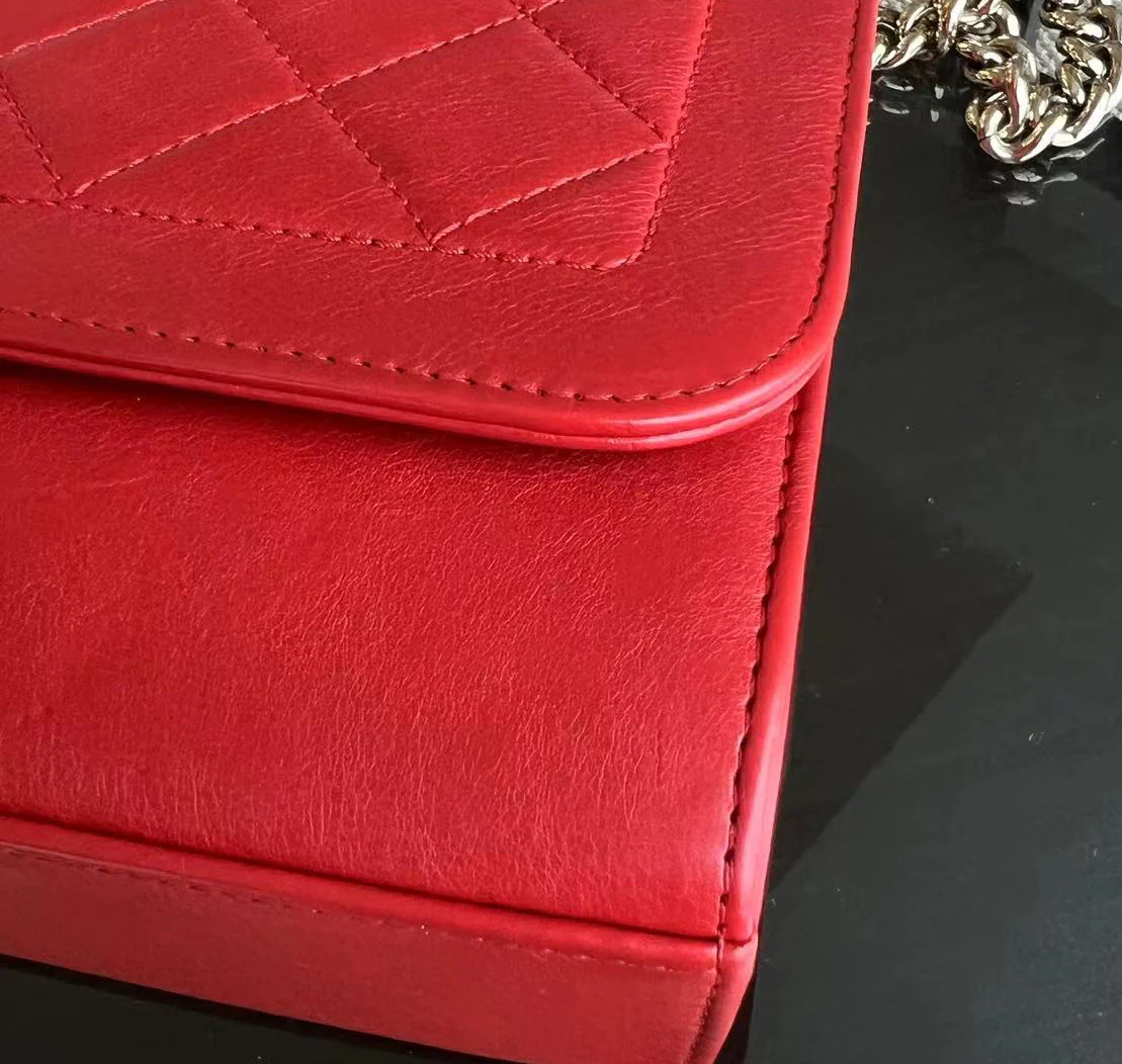 Chanel Medium Label Click Flap Quilted Grained Calfskin Red Golden Hardware Series 24 - Best Luxury Designers