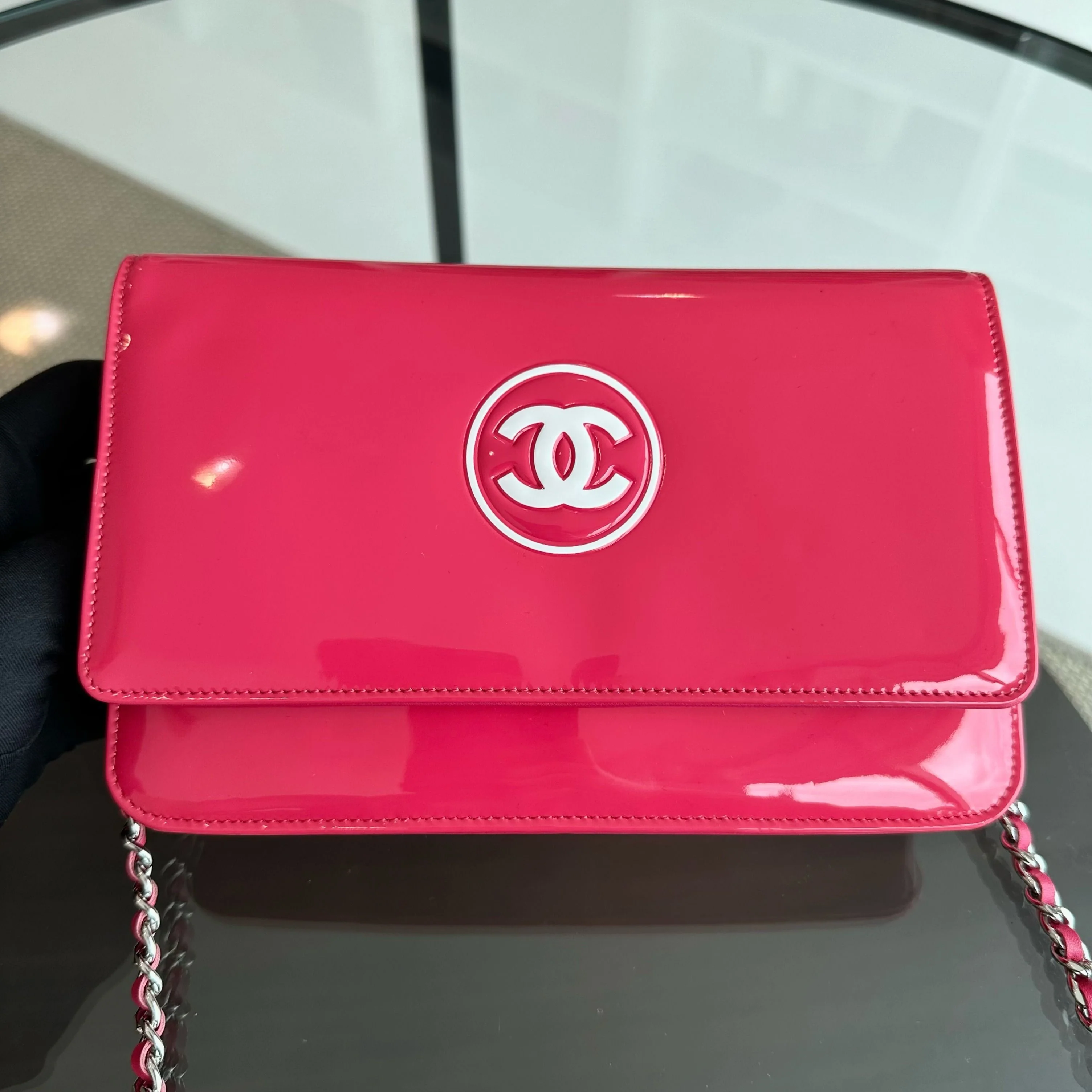 Chanel WOC Wallet On Chain CC Patent Leather Pink No 17 - Best Luxury Designers