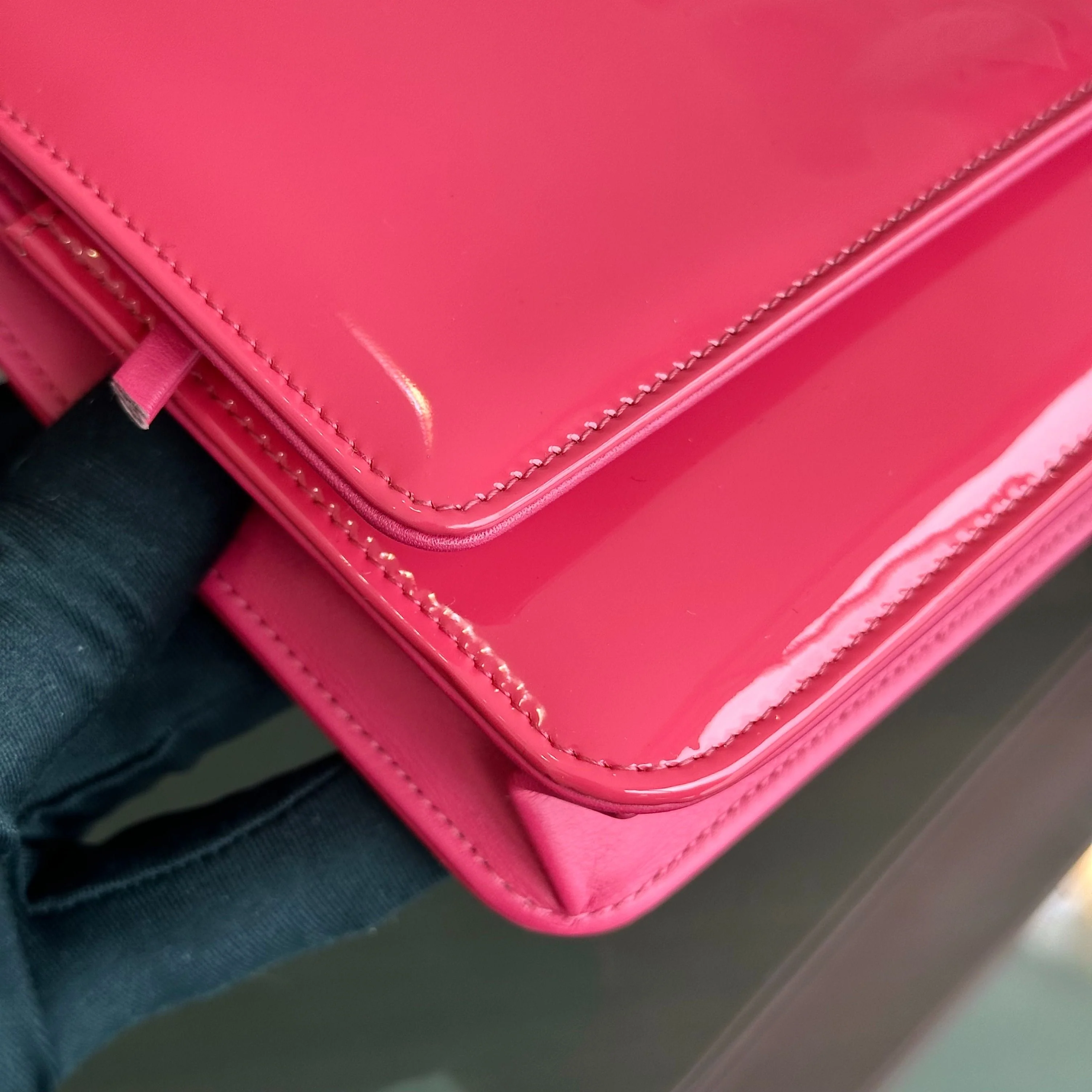 Chanel WOC Wallet On Chain CC Patent Leather Pink No 17 - Best Luxury Designers