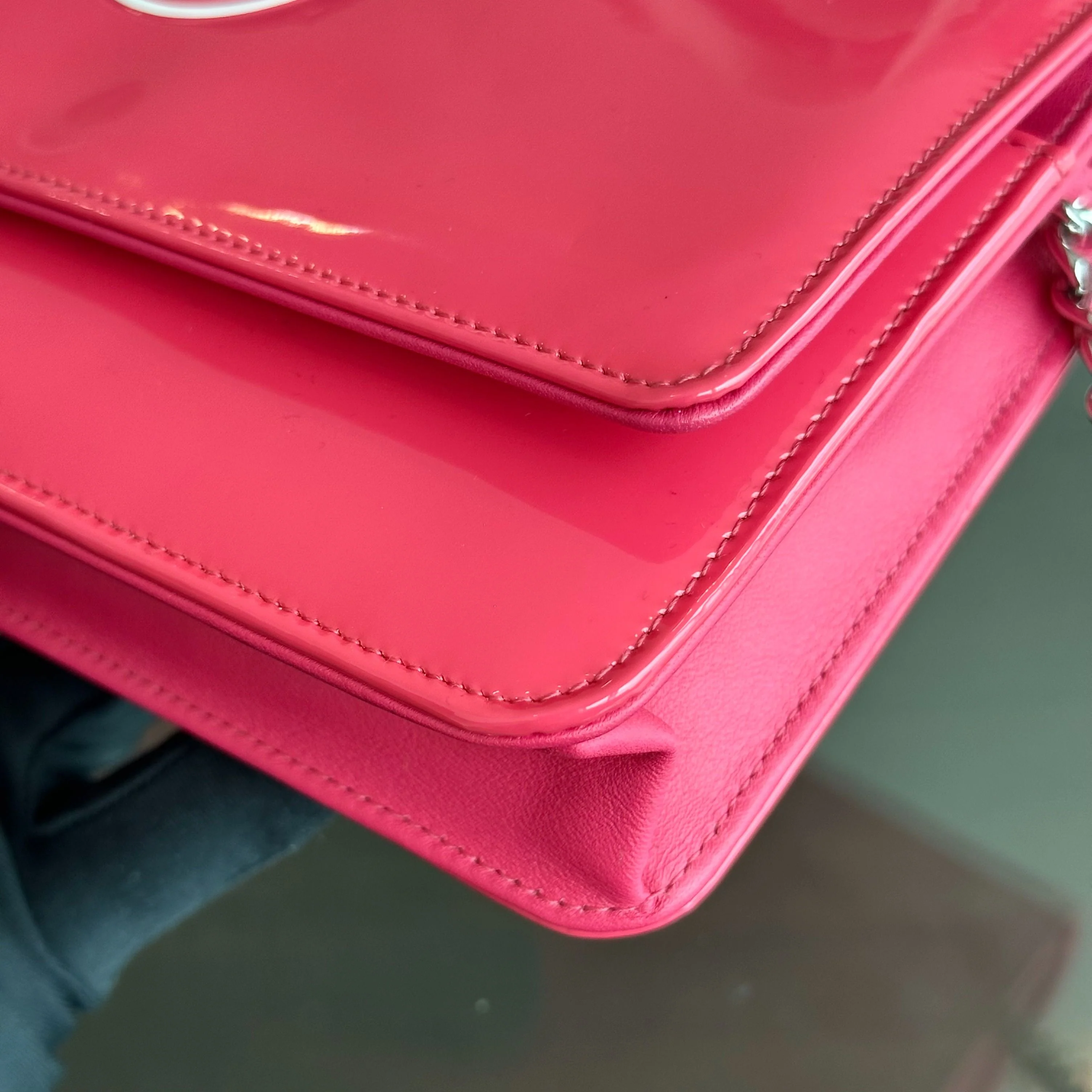 Chanel WOC Wallet On Chain CC Patent Leather Pink No 17 - Best Luxury Designers