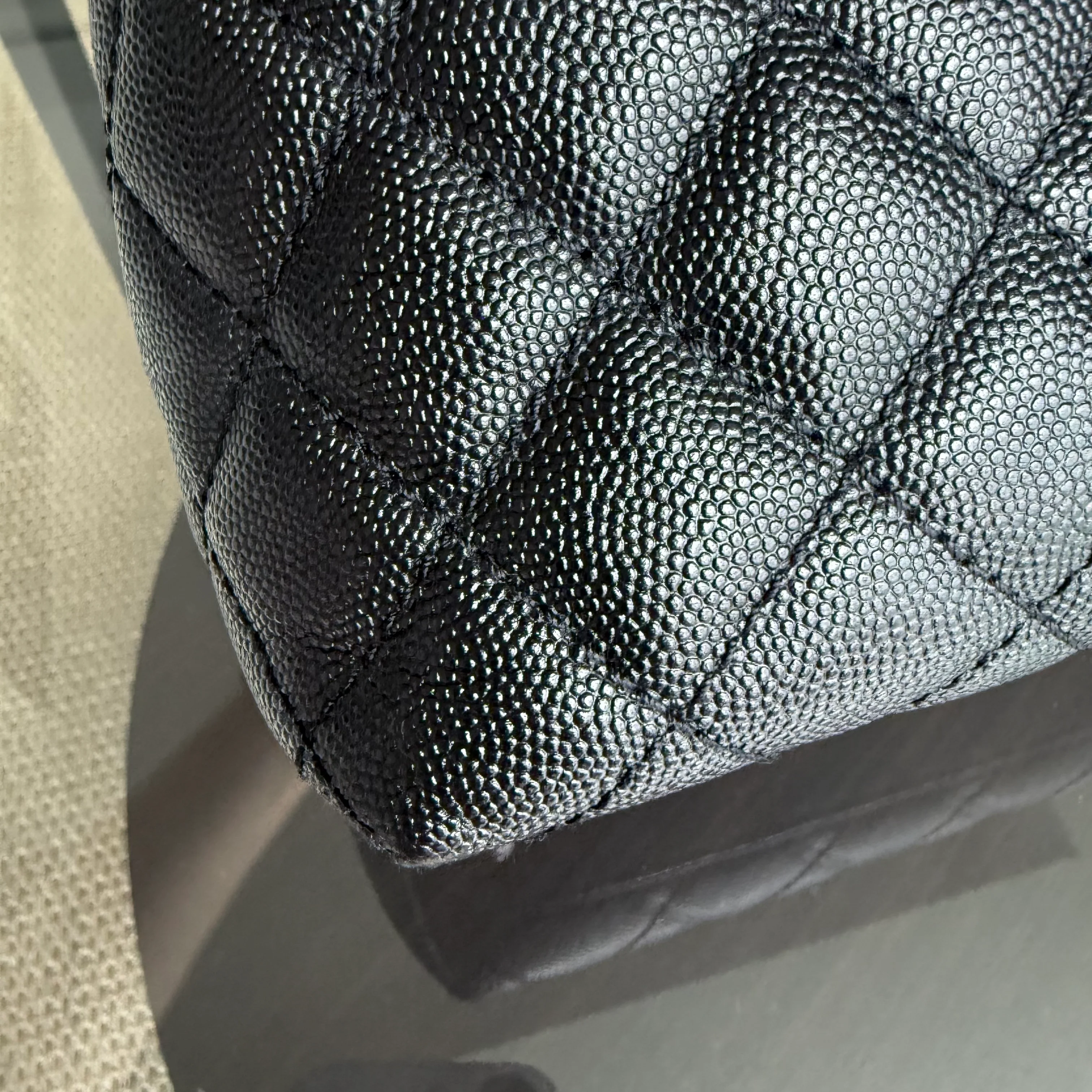 Chanel Coco Handle Large - Caviar 34CM Quilted Black Ruthenium Silver Hardware Series 23