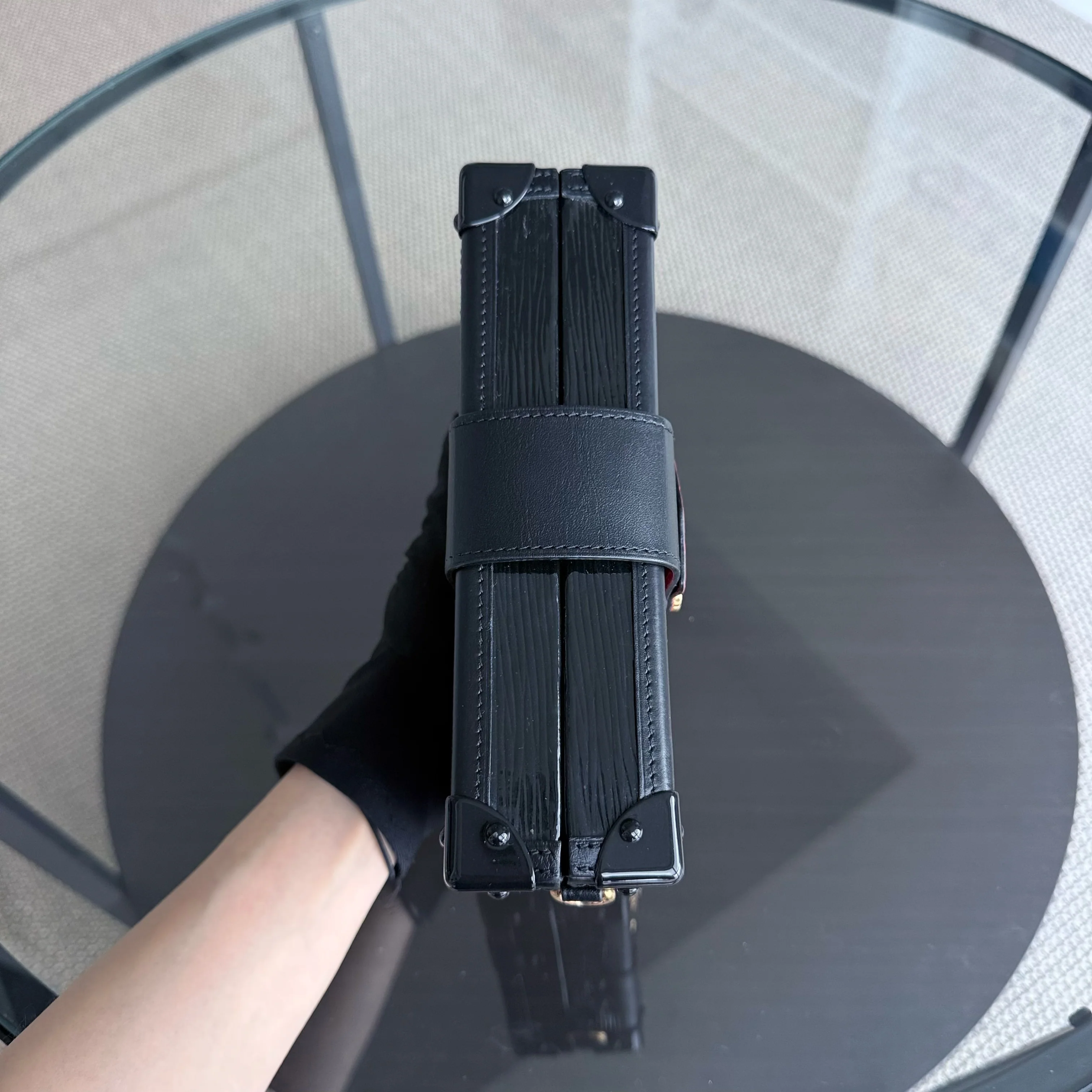 Louis Vuitton Petite Malle - New Edition EPI Leather Red Box Shoulder Bag Gold Hardware Microchip