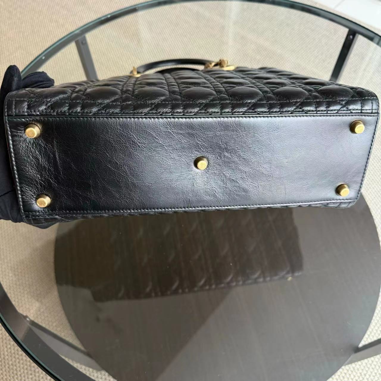 *Flap, Calfskin* Dior Lady Large - Cannage Calfskin Black Golden Hardware