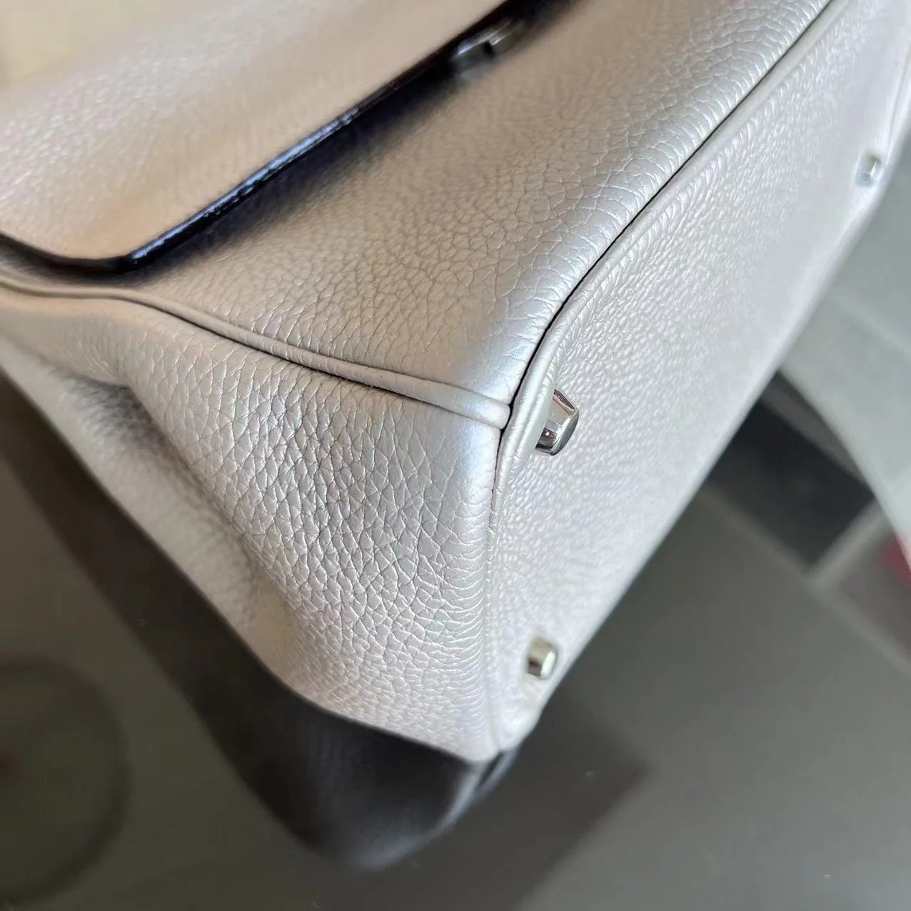 Dior Be Dior Medium Metallic Grained Calfskin Gold SHW - Best Luxury Designers