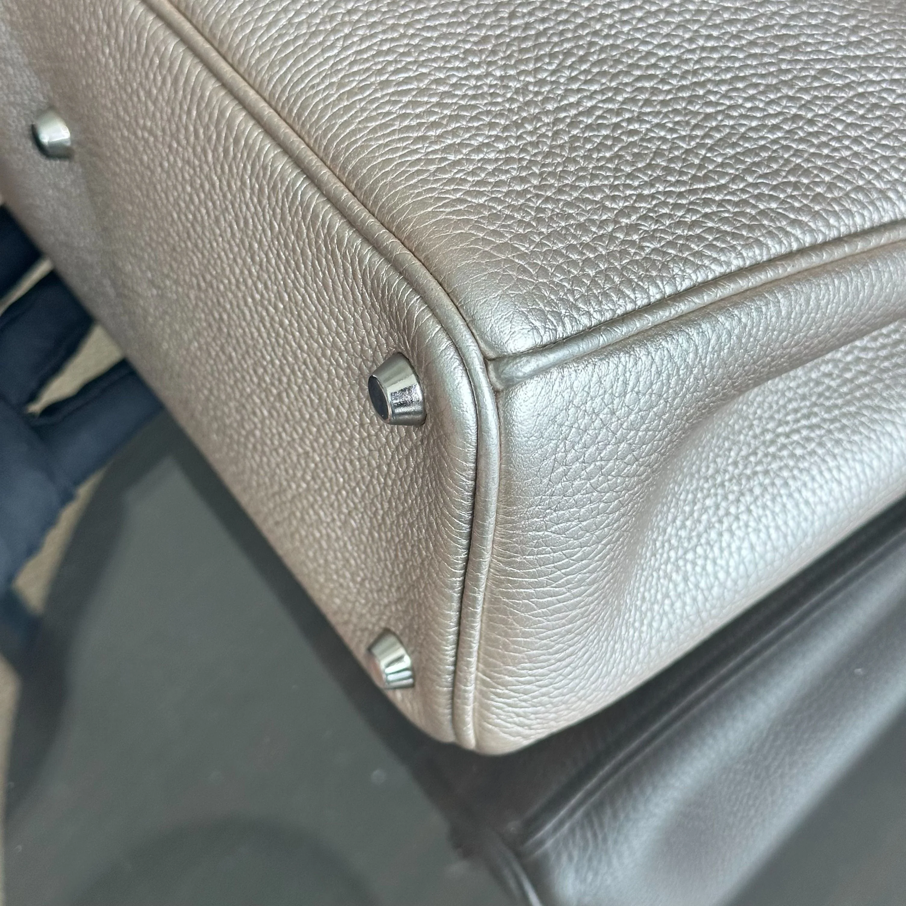 Dior Diorissimo Medium 31CM Grained Calfskin Gold GHW - Best Luxury Designers