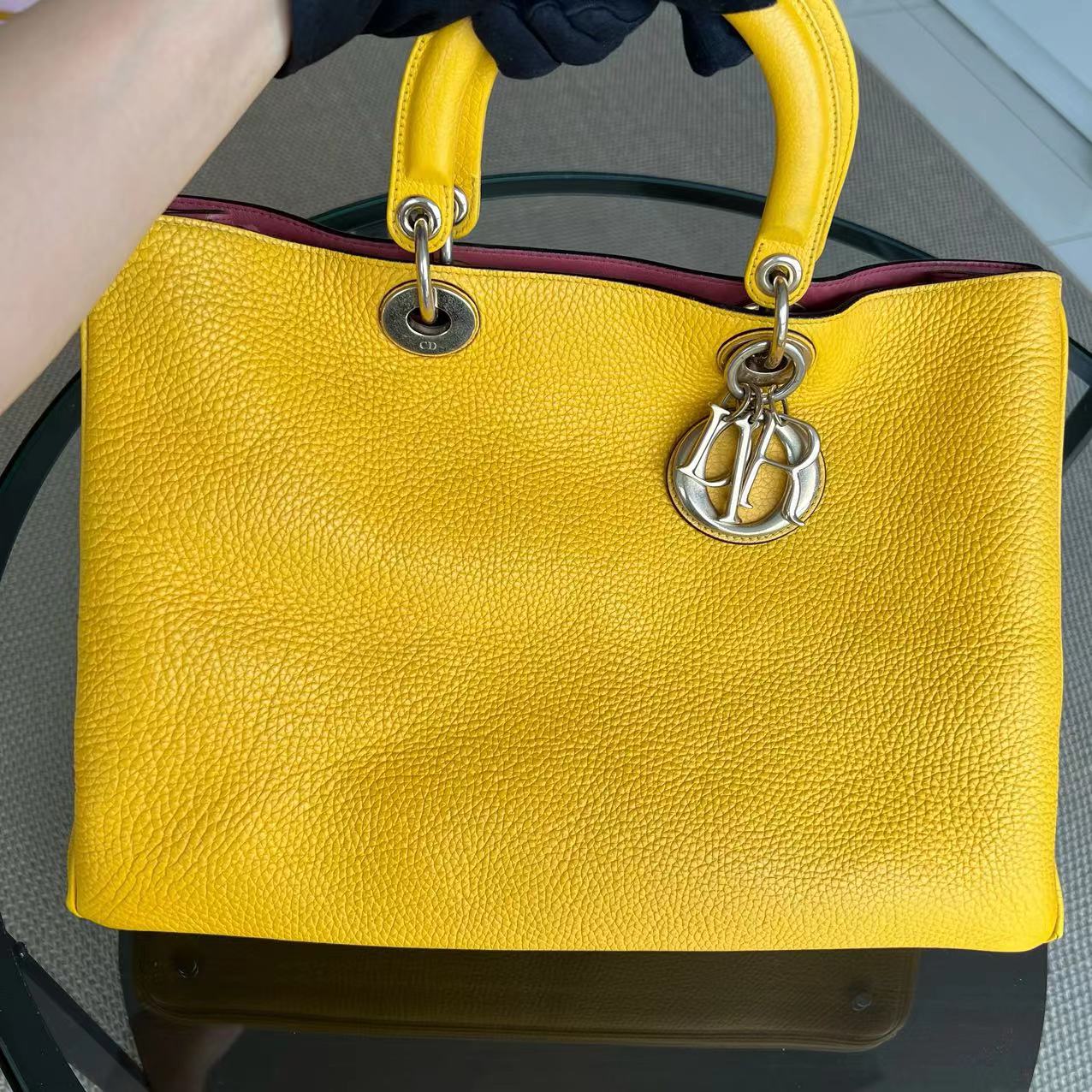 Dior Diorissimo Medium 31CM Grained Calfskin Yellow GHW - Best Luxury Designers
