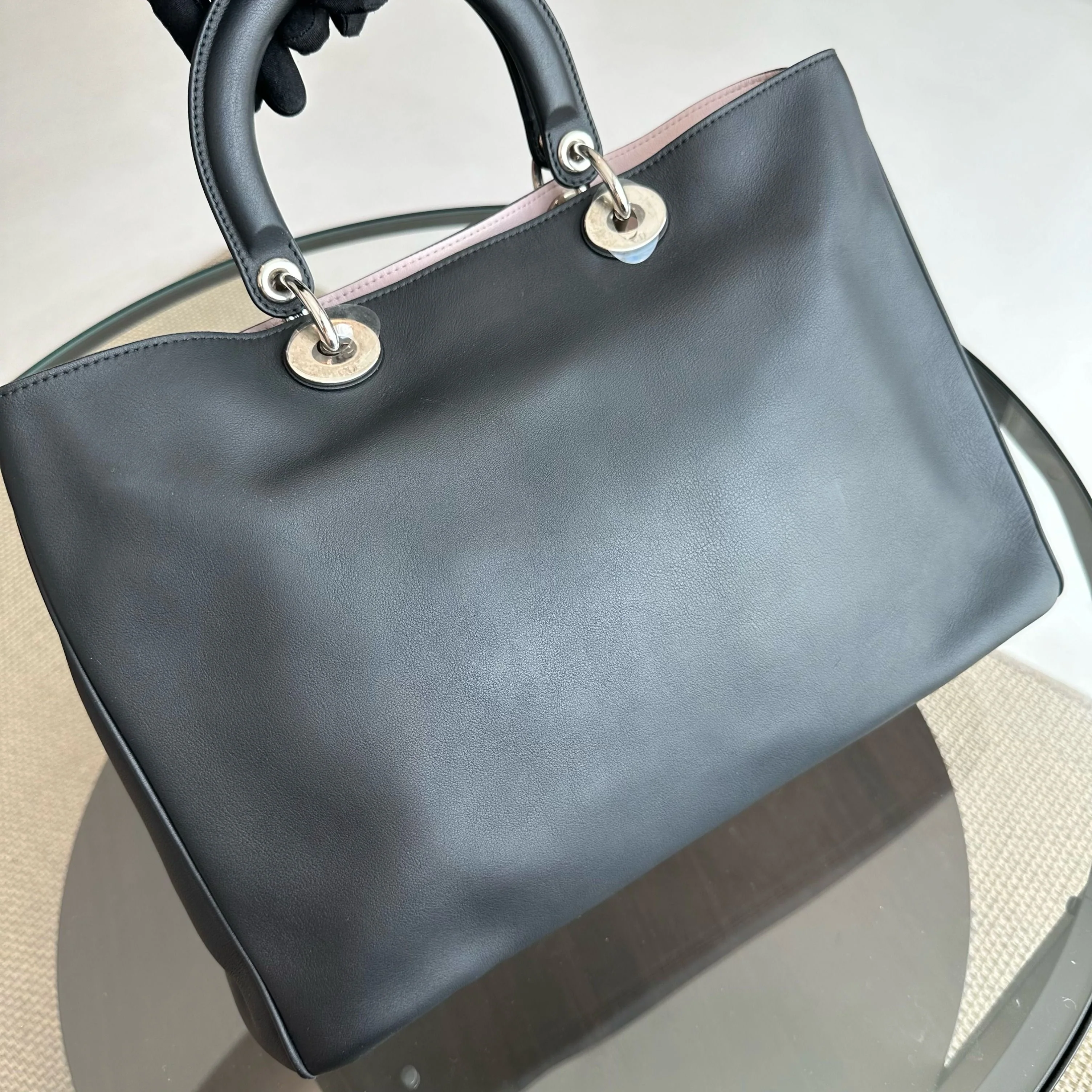 Dior Diorissimo Medium Smooth Calfskin Black SHW - Best Luxury Designers