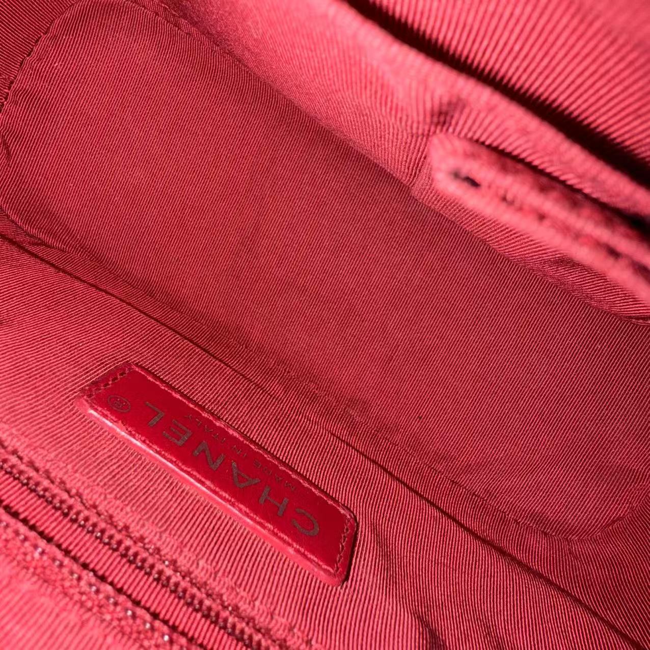 Chanel Gabrielle Small - Quilted Calfskin Black Two-tone Gold Hardware Series 27