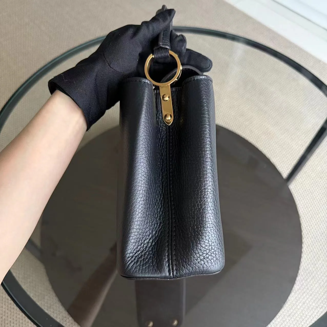 Louis Vuitton Capucines BB - Taurillon Grained Calfskin Noir Gold Hardware