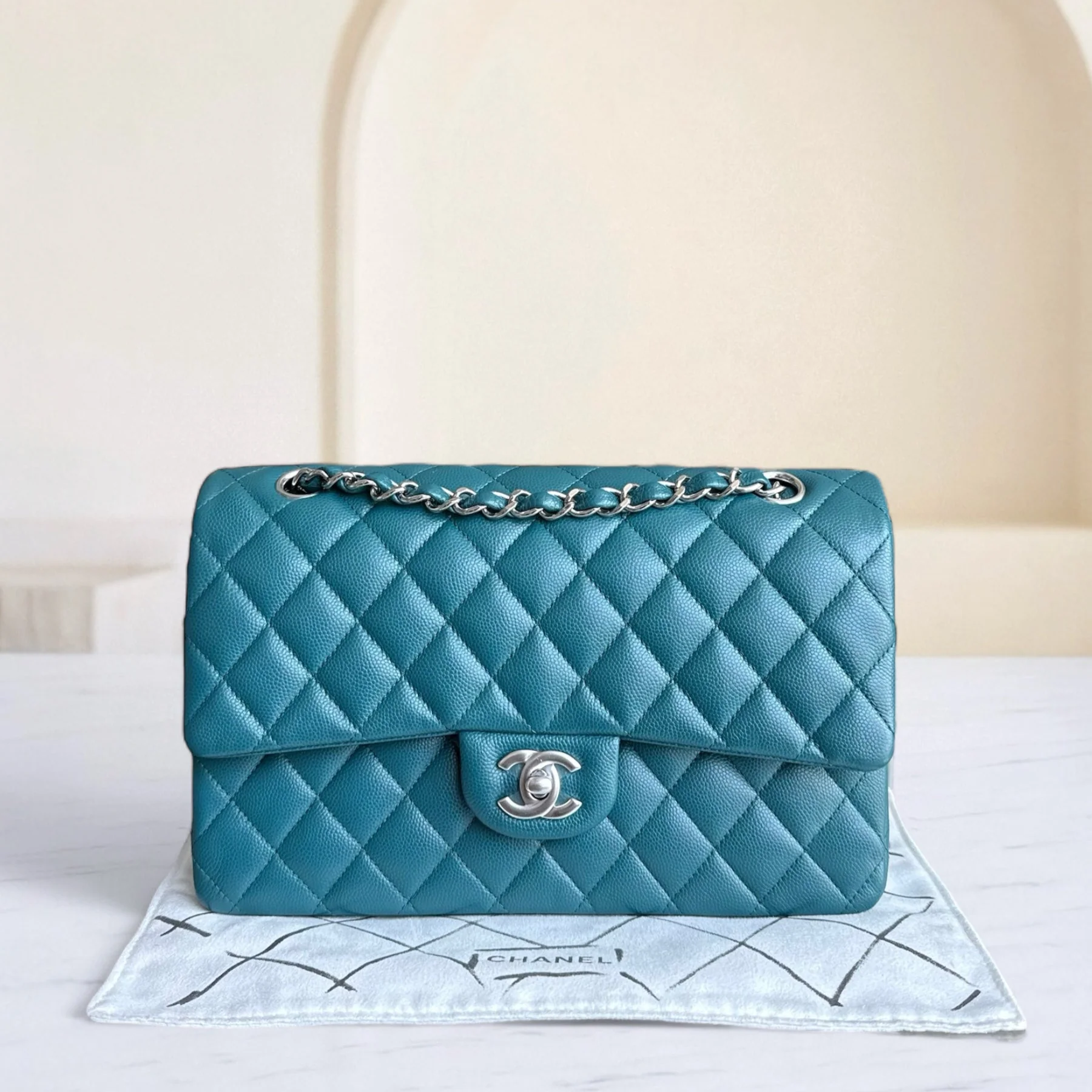 Chanel Classic Flap Medium - Caviar 25CM Quilted Grained Calfskin Blue Silver Hardware Series 26