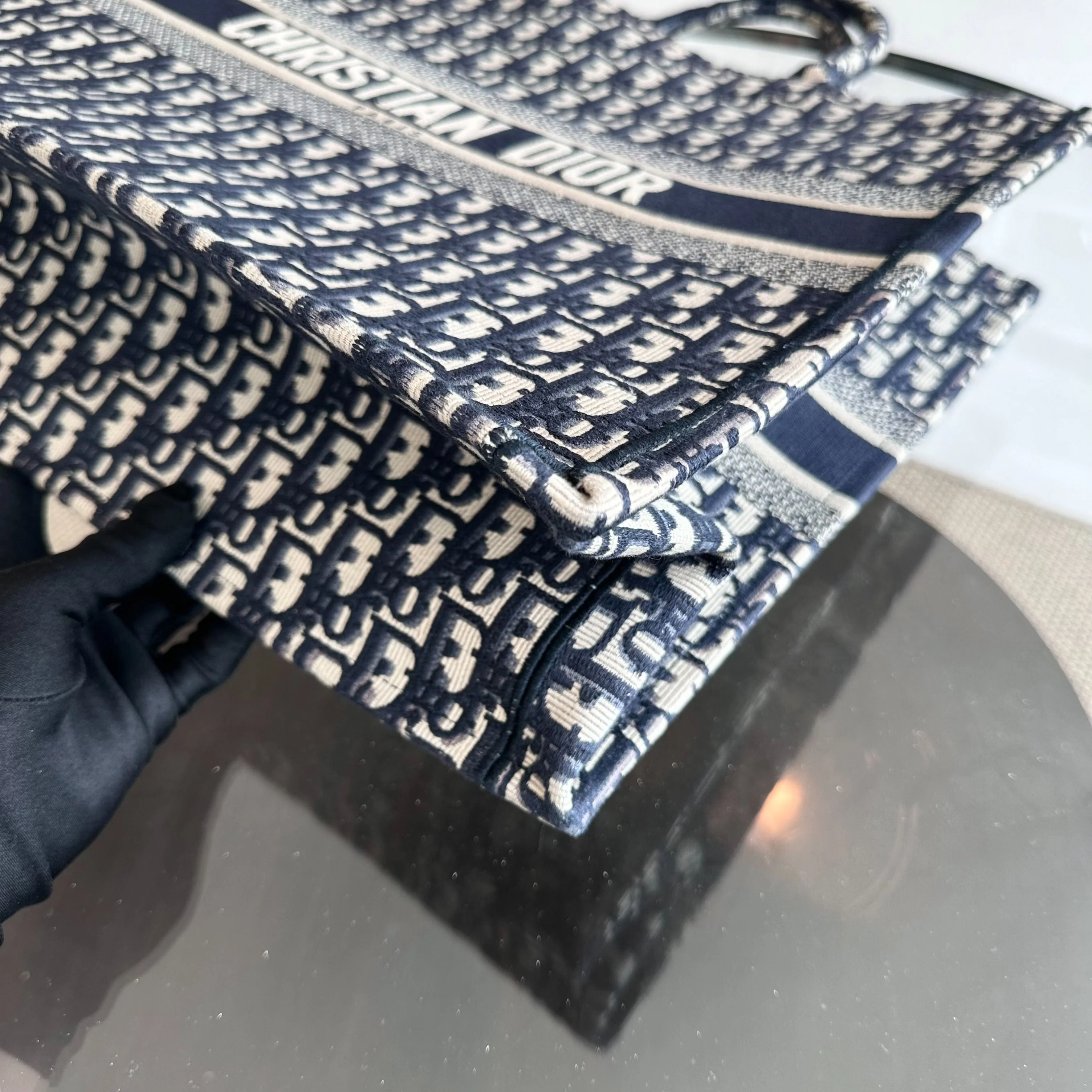 *Full Set, Receipt* Dior Book Tote Large Oblique Canvas Bag - Best Luxury Designers