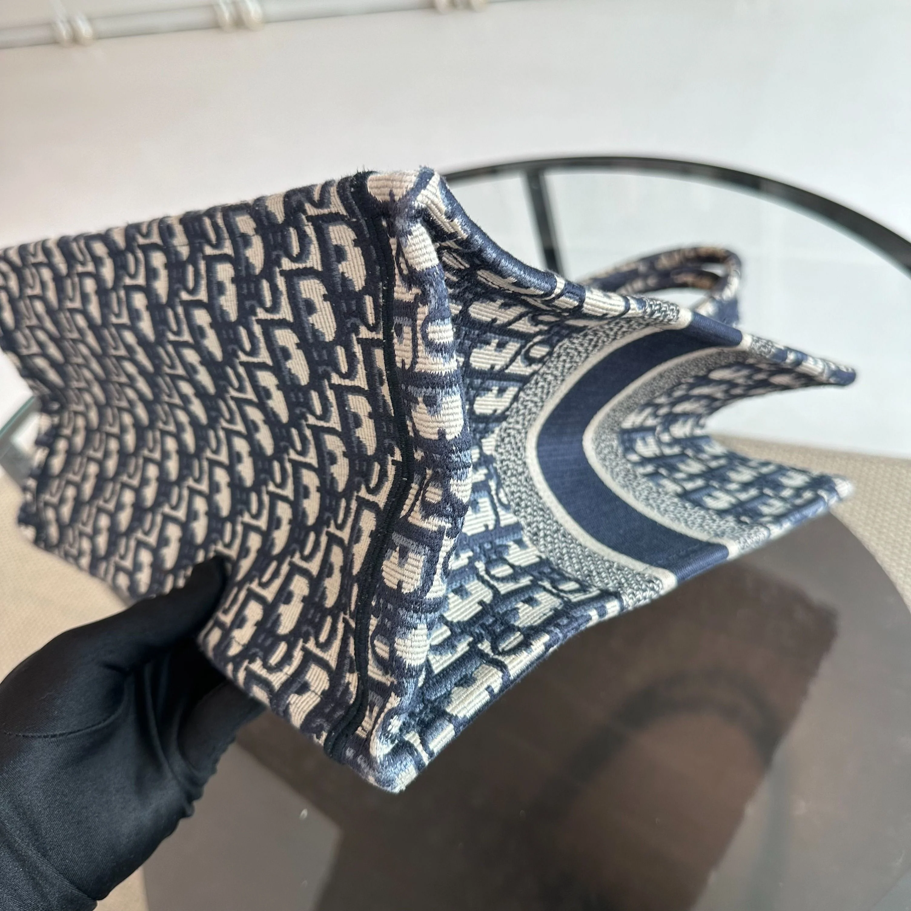 *Full Set, Receipt* Dior Book Tote Medium Oblique Canvas Blue - Best Luxury Designers