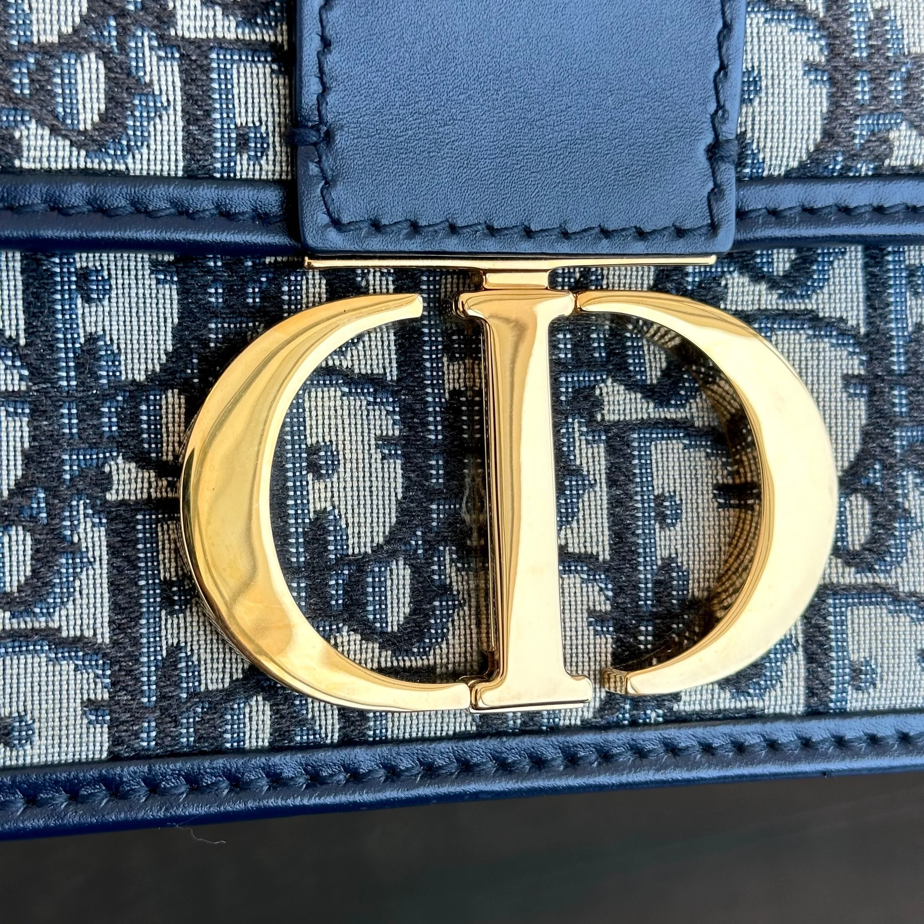 *Full Set, Receipt* Dior Montaigne 30 Oblique Canvas Blue Shoulder Bag GHW - Best Luxury Designers