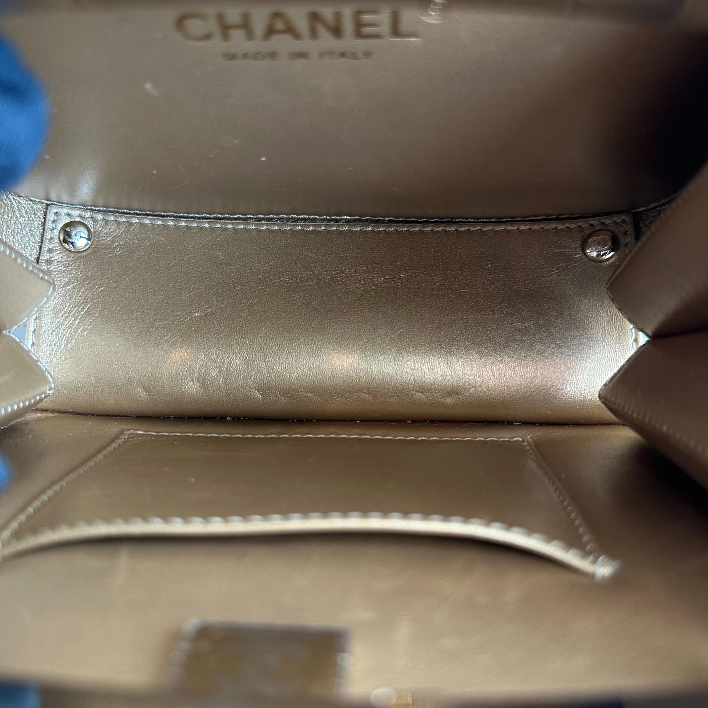 *Microchip, Full Set* Chanel 2022/23 Fall Winter Collection Mini Camera Quilted Patent Leather Black GHW - Best Luxury Designers