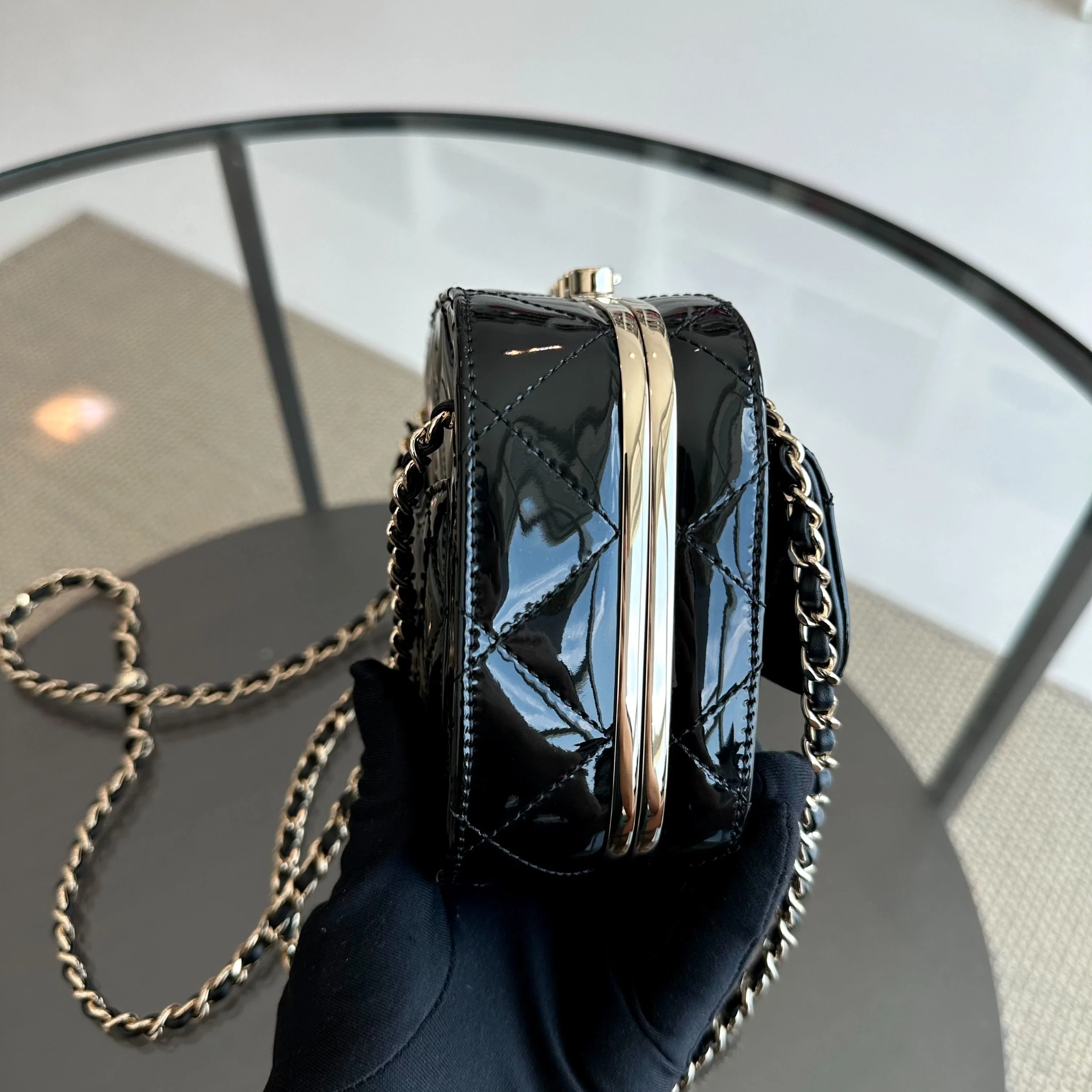 *Microchip, Full Set* Chanel 2022/23 Fall Winter Collection Mini Camera Quilted Patent Leather Black GHW - Best Luxury Designers