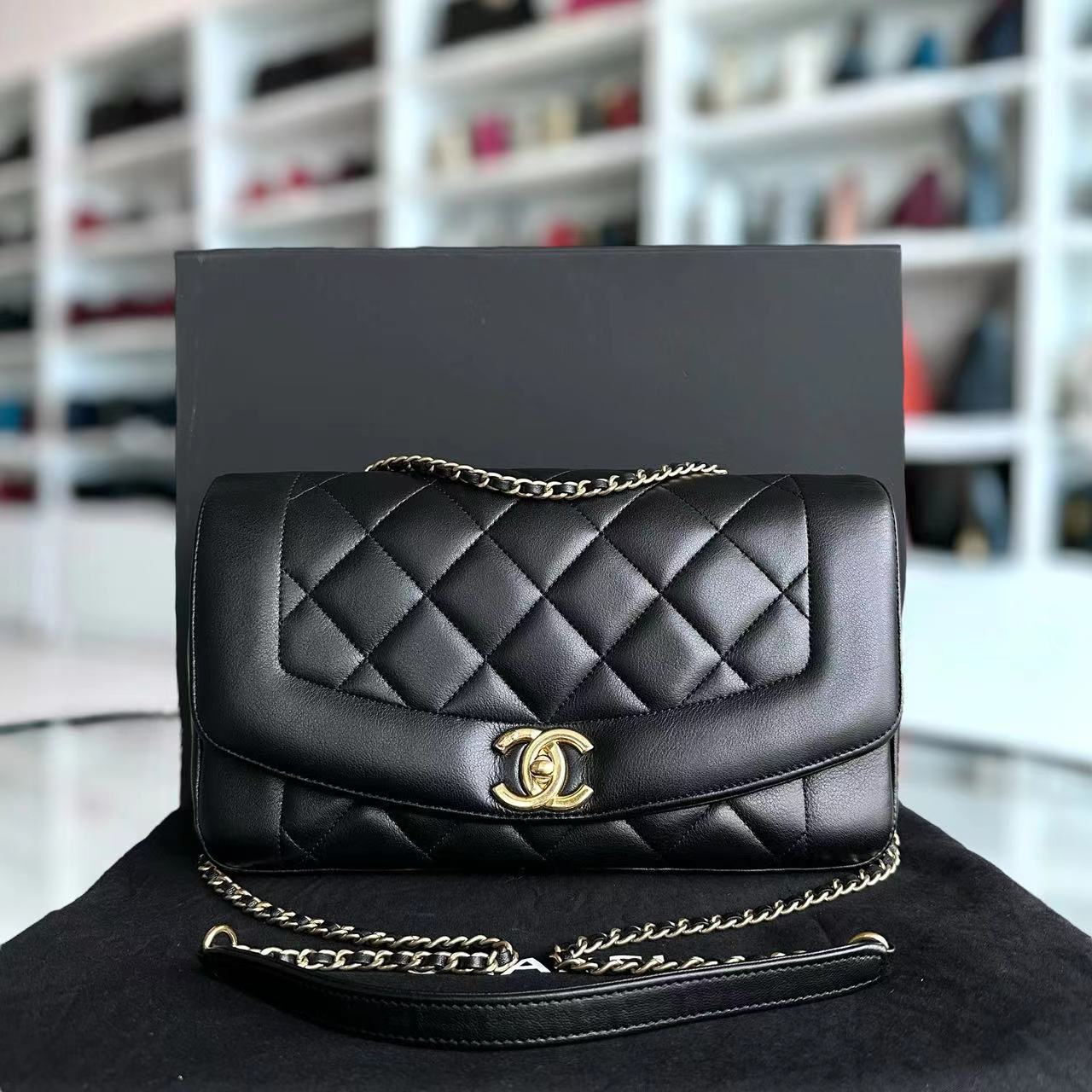 *Modern Reissue 2015* Chanel Diana 28CM Quilted Lambskin Black Golden Hardware Series 20 - Best Luxury Designers