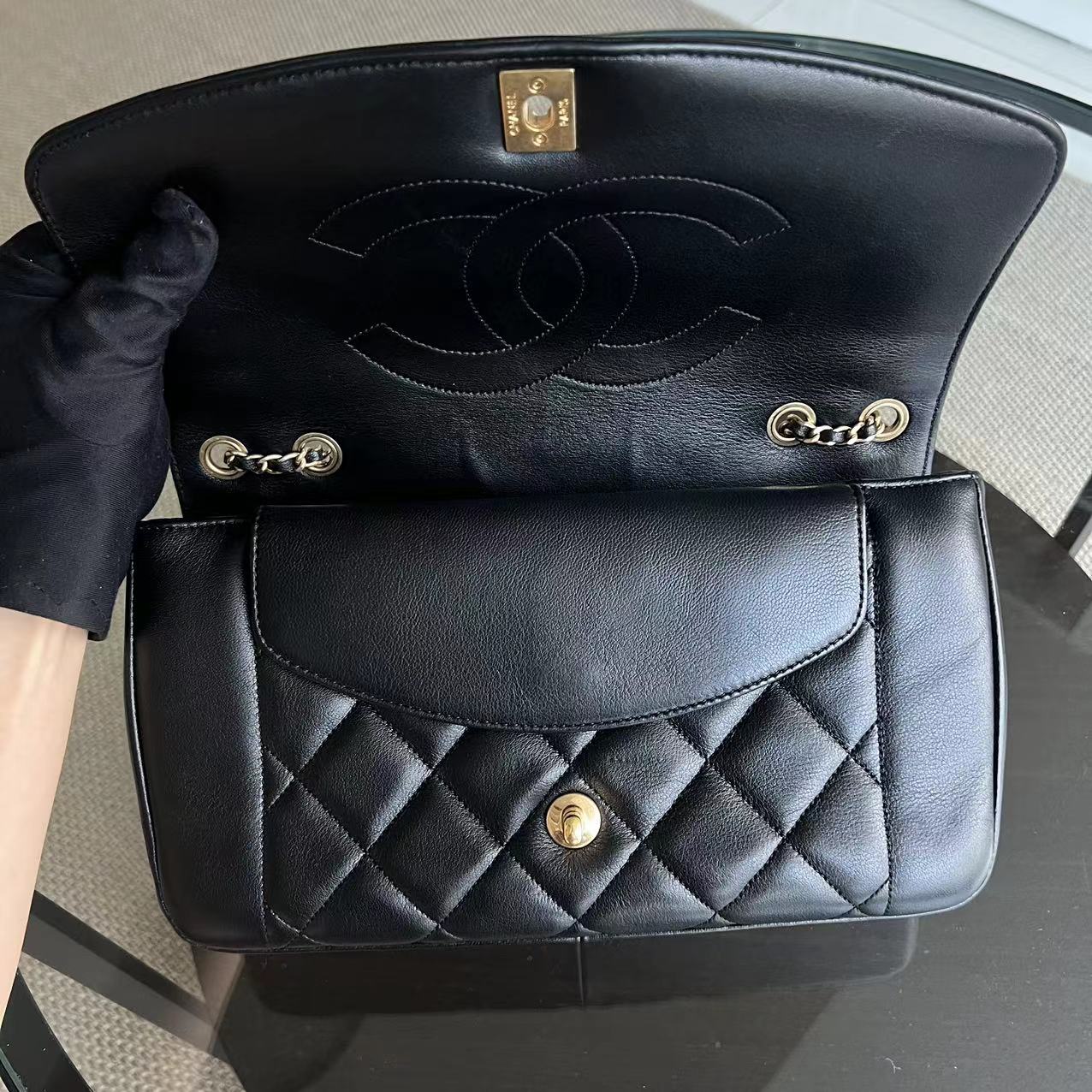 *Modern Reissue 2015* Chanel Diana 28CM Quilted Lambskin Black Golden Hardware Series 20 - Best Luxury Designers