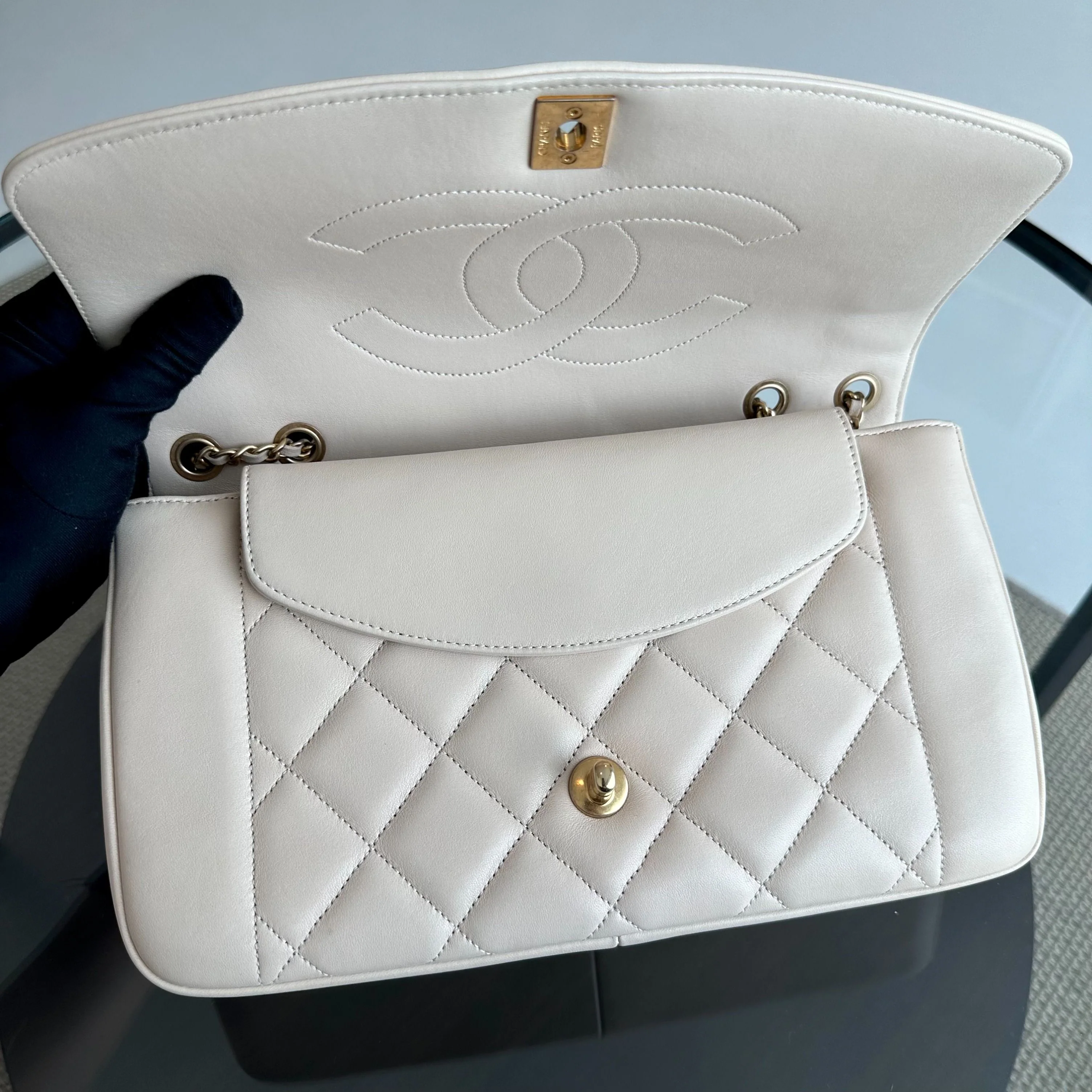 *Modern Reissue 2015* Chanel Diana Jumbo 28CM Quilted Lambskin Beige GHW No 20 - Best Luxury Designers