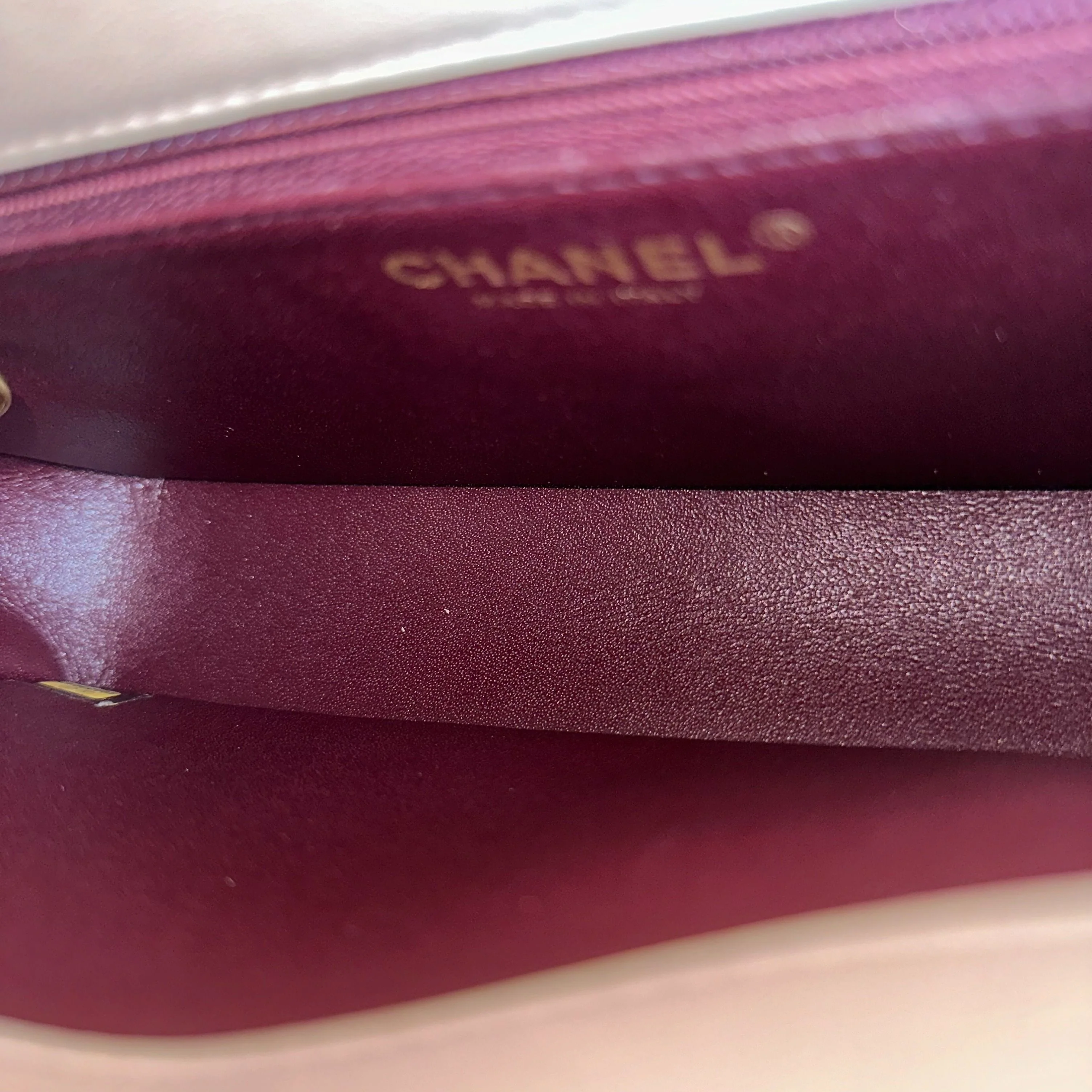 *Modern Reissue, Like New* Chanel Diana Jumbo 28CM Quilted Lambskin Beige GHW No 20 - Best Luxury Designers