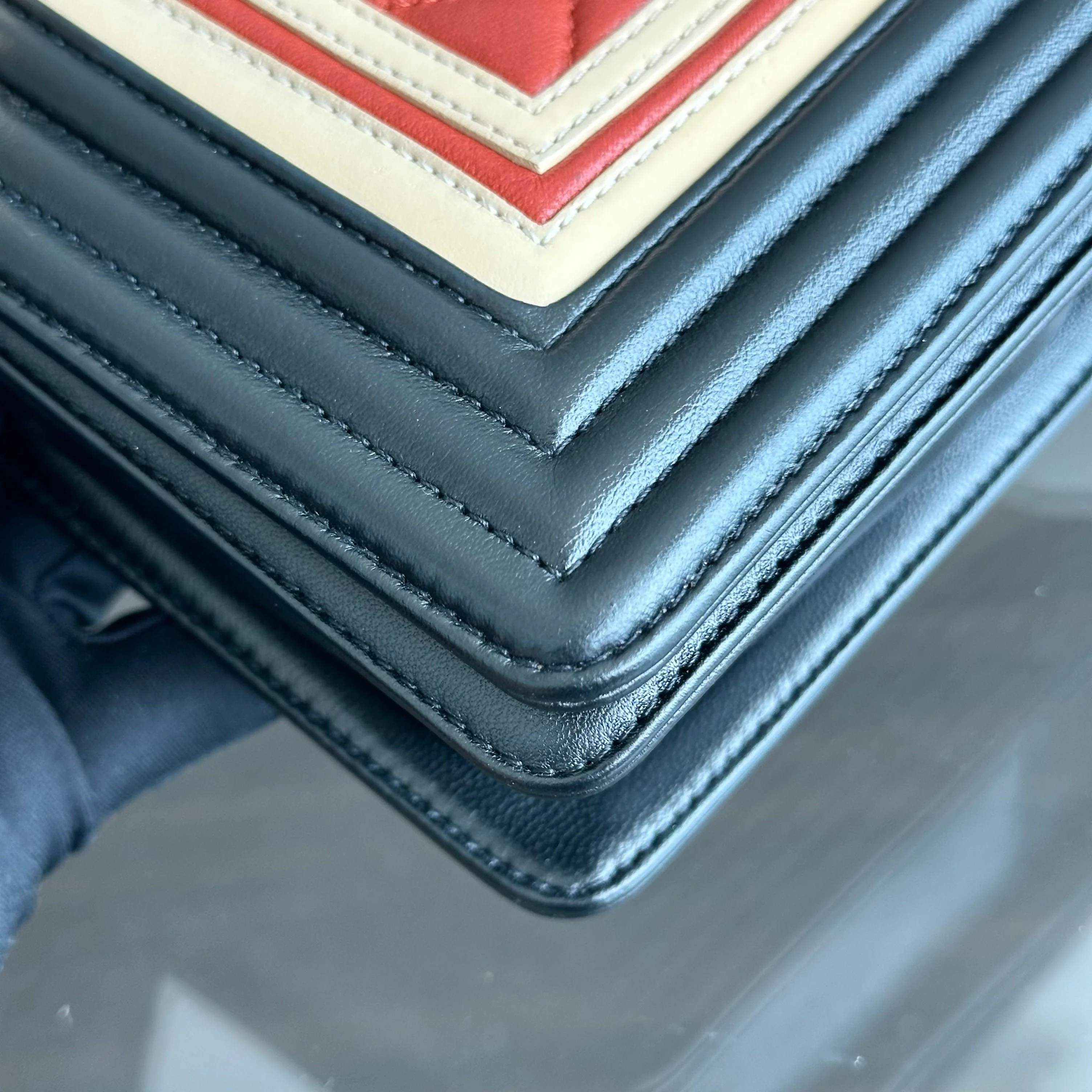 *Receipt* Chanel Boy East West Crest Lambskin Embellished Cruise 2016 Leboy Shoulder Bag No 21 - Best Luxury Designers