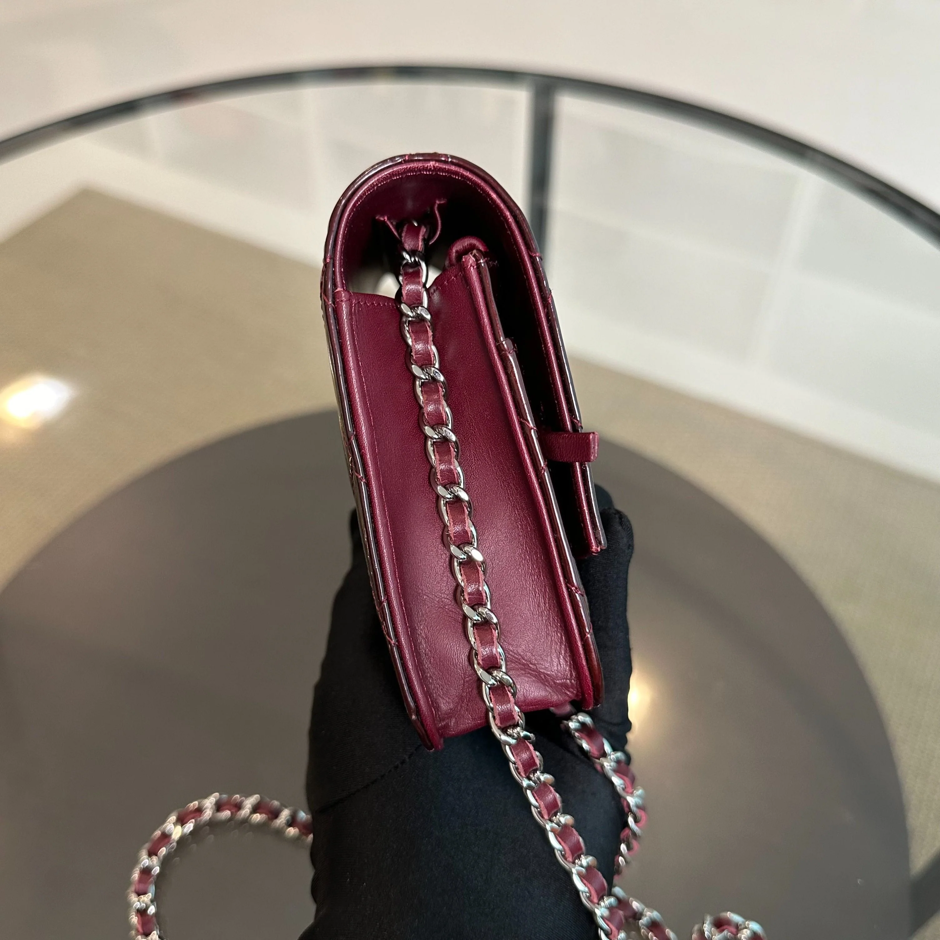 *Receipt* Chanel WOC Wallet On Chain Plum Patent Leather SHW No 18 - Best Luxury Designers