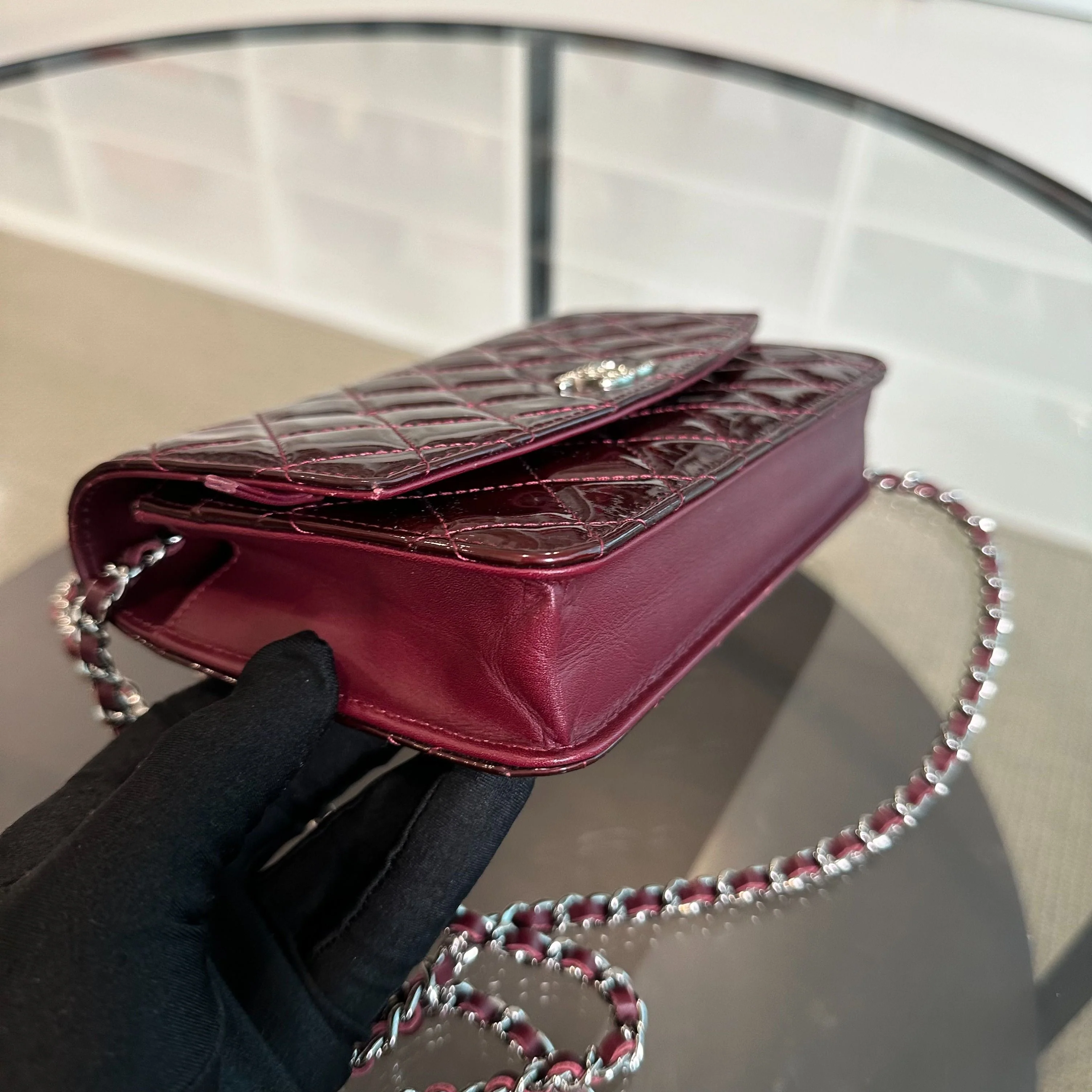 *Receipt* Chanel WOC Wallet On Chain Plum Patent Leather SHW No 18 - Best Luxury Designers