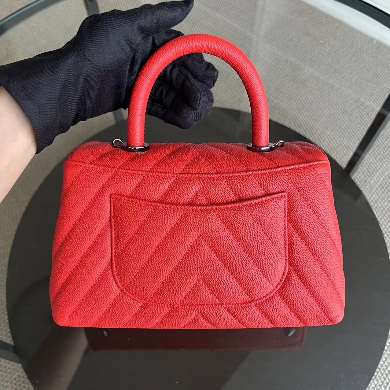 *Receipt, Full Set* Chanel Caviar Small Coco Handle Chevron Calfskin Light Red Silver Hardware Series 28 - Best Luxury Designers