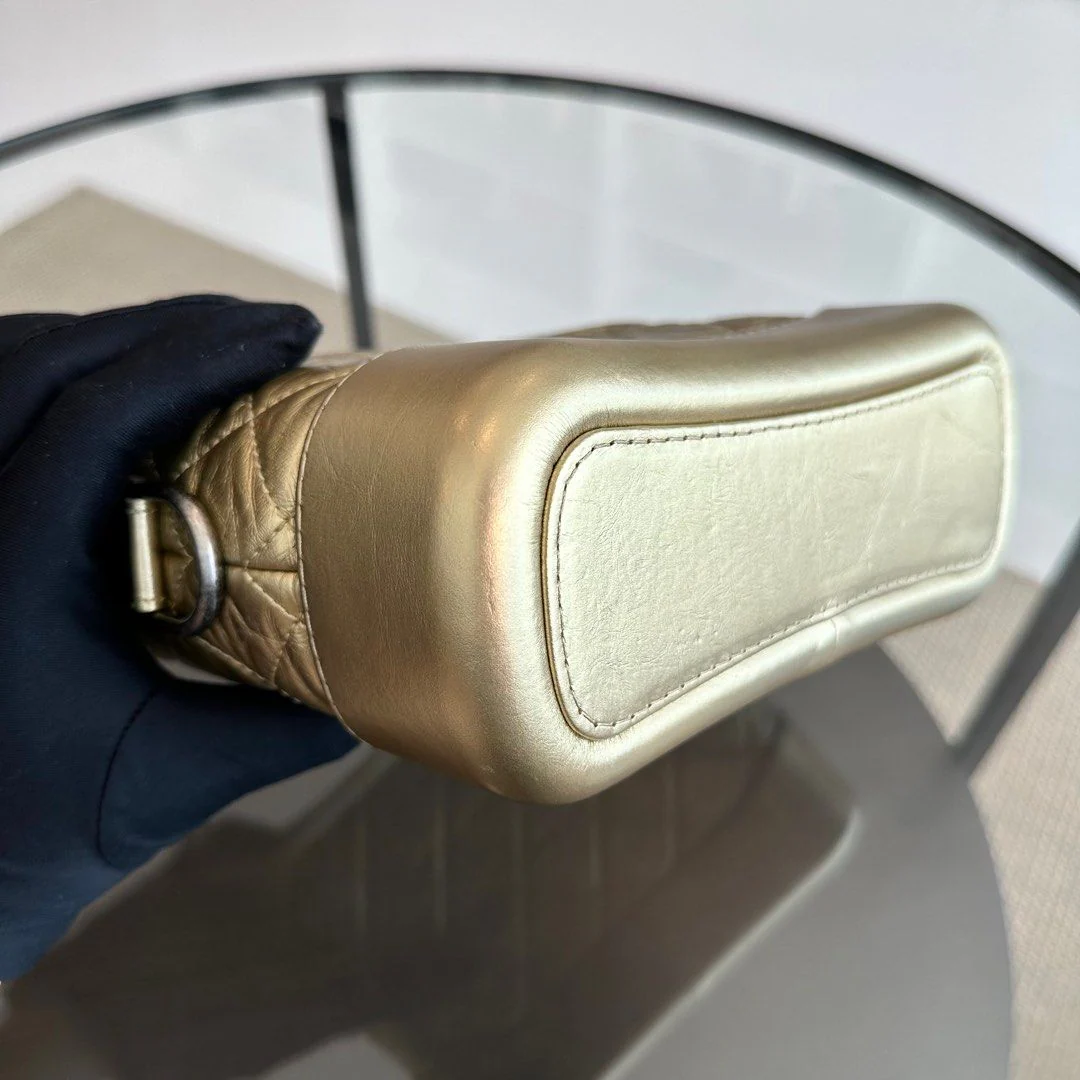 Small Hobo Quilted Calfskin Gold GHW No 23 - Best Luxury Designers