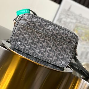 Goyard Cap-Vert PM Bag In Goyardine Canvas Grey