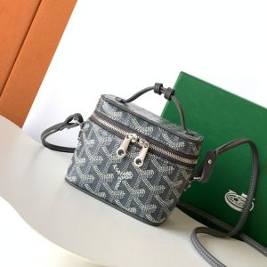 Goyard Muse Nano Vanity Case In Goyardine Canvas Grey