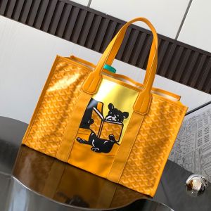 Goyard Villette MM Tote Bag In Hulot Goyardine Canvas Yellow