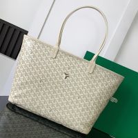Goyard Artois Bag In Chevron Goyardine Canvas Sand